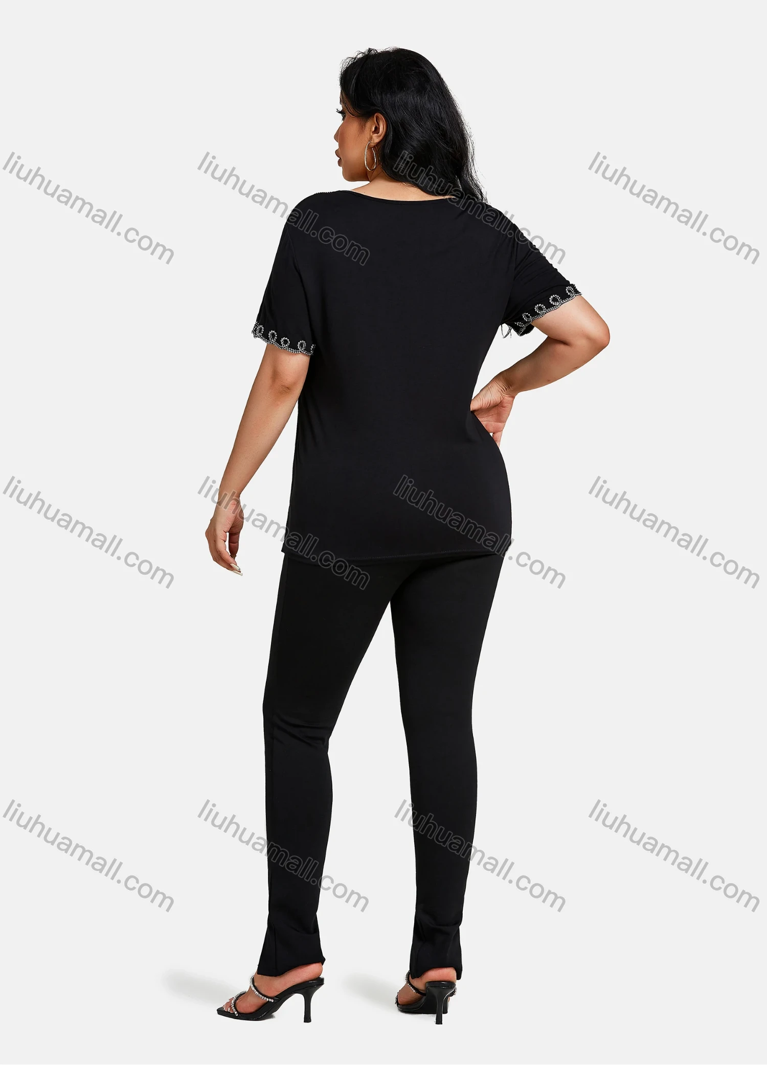 Wholesale Women's Elegant Round Neck Floral Embroidery Short Sleeve T-Shirt - Liuhuamall