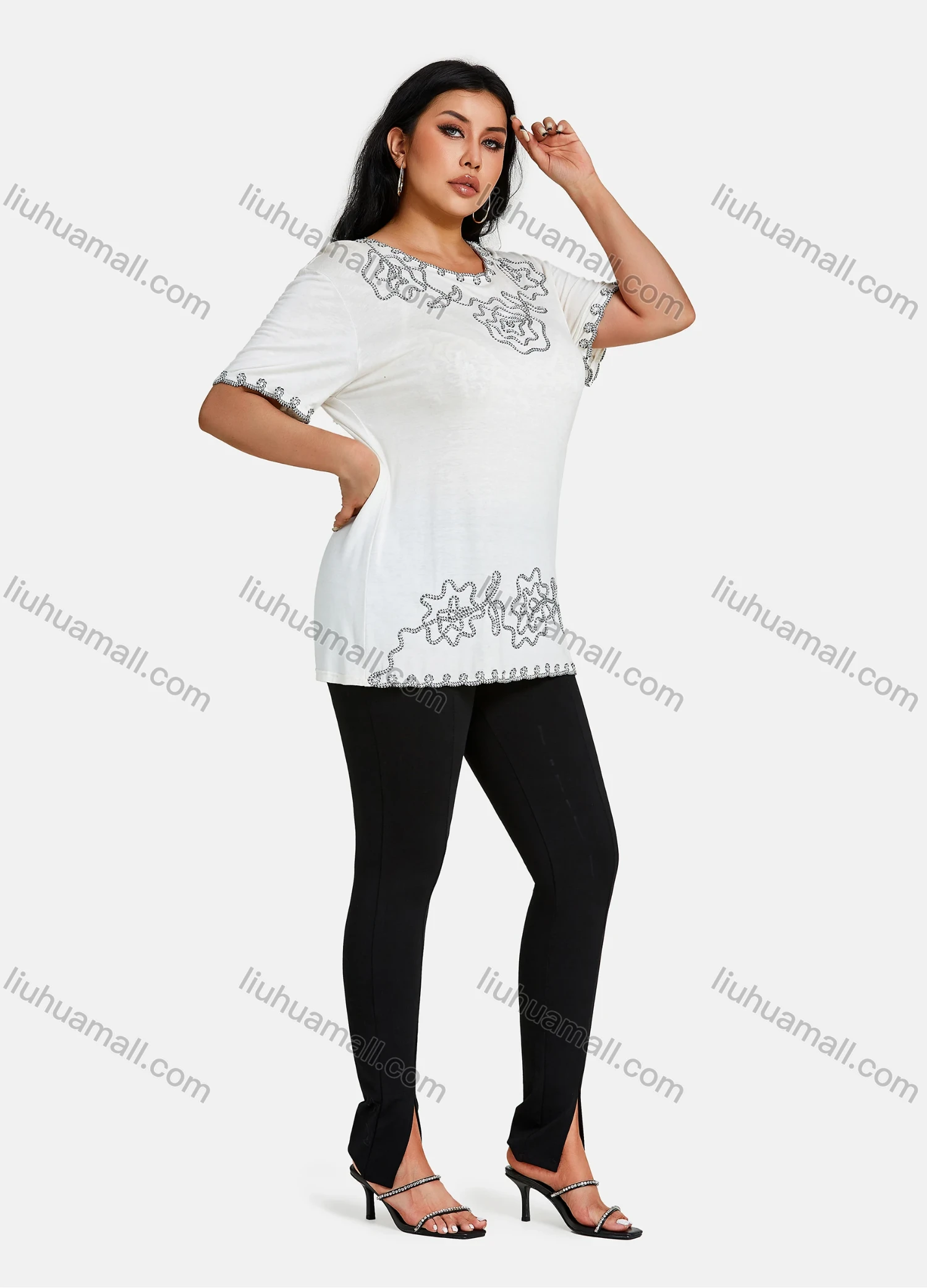 Wholesale Women's Elegant Round Neck Floral Embroidery Short Sleeve T-Shirt - Liuhuamall