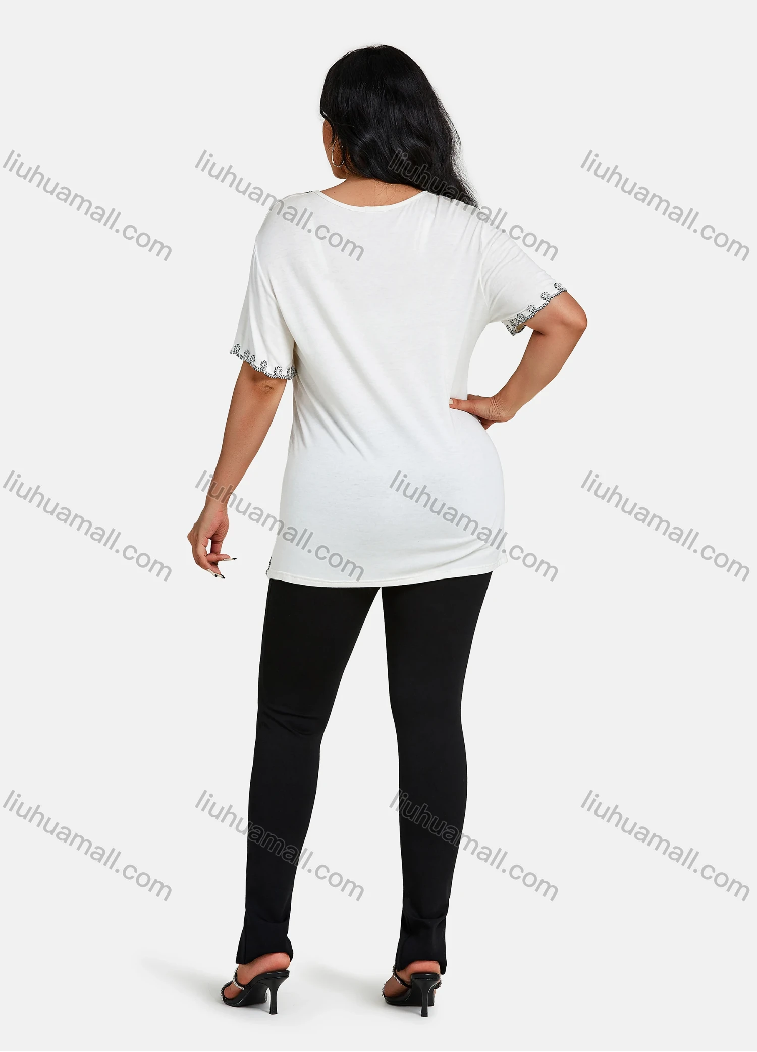 Wholesale Women's Elegant Round Neck Floral Embroidery Short Sleeve T-Shirt - Liuhuamall