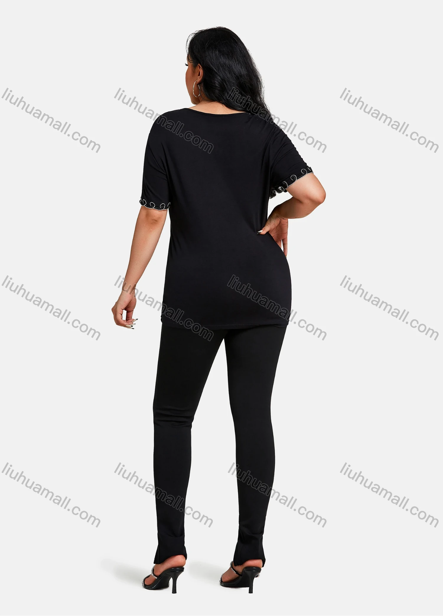 Wholesale Women's Elegant Round Neck Floral Embroidery Short Sleeve T-Shirt - Liuhuamall