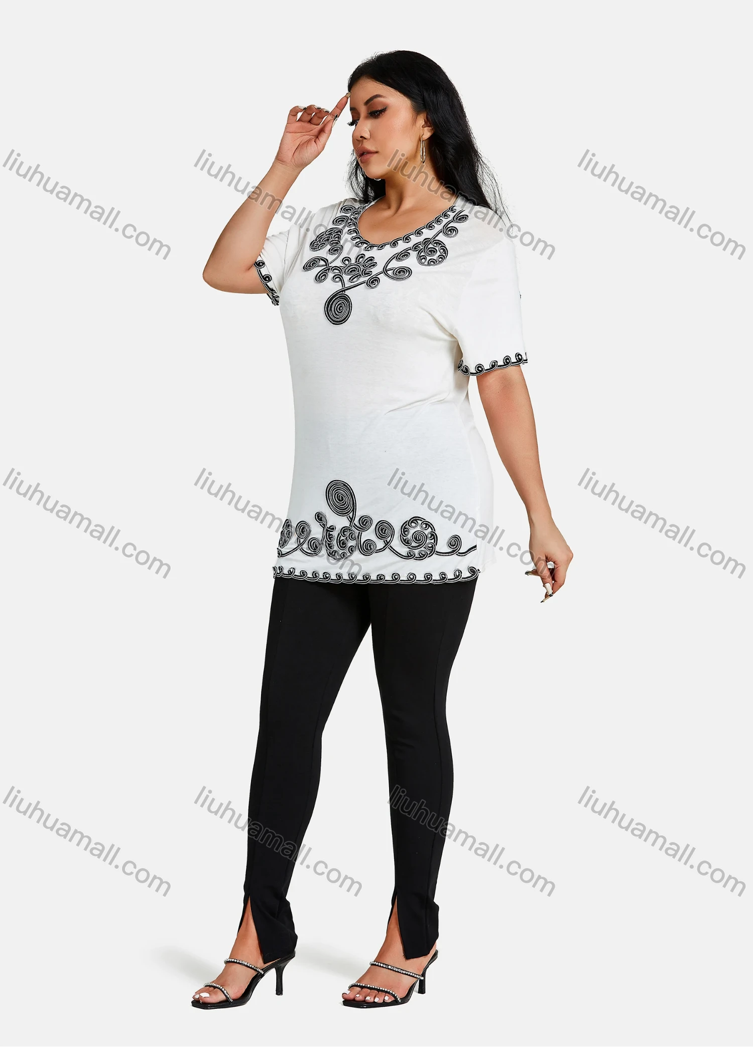 Wholesale Women's Elegant Round Neck Floral Embroidery Short Sleeve T-Shirt - Liuhuamall