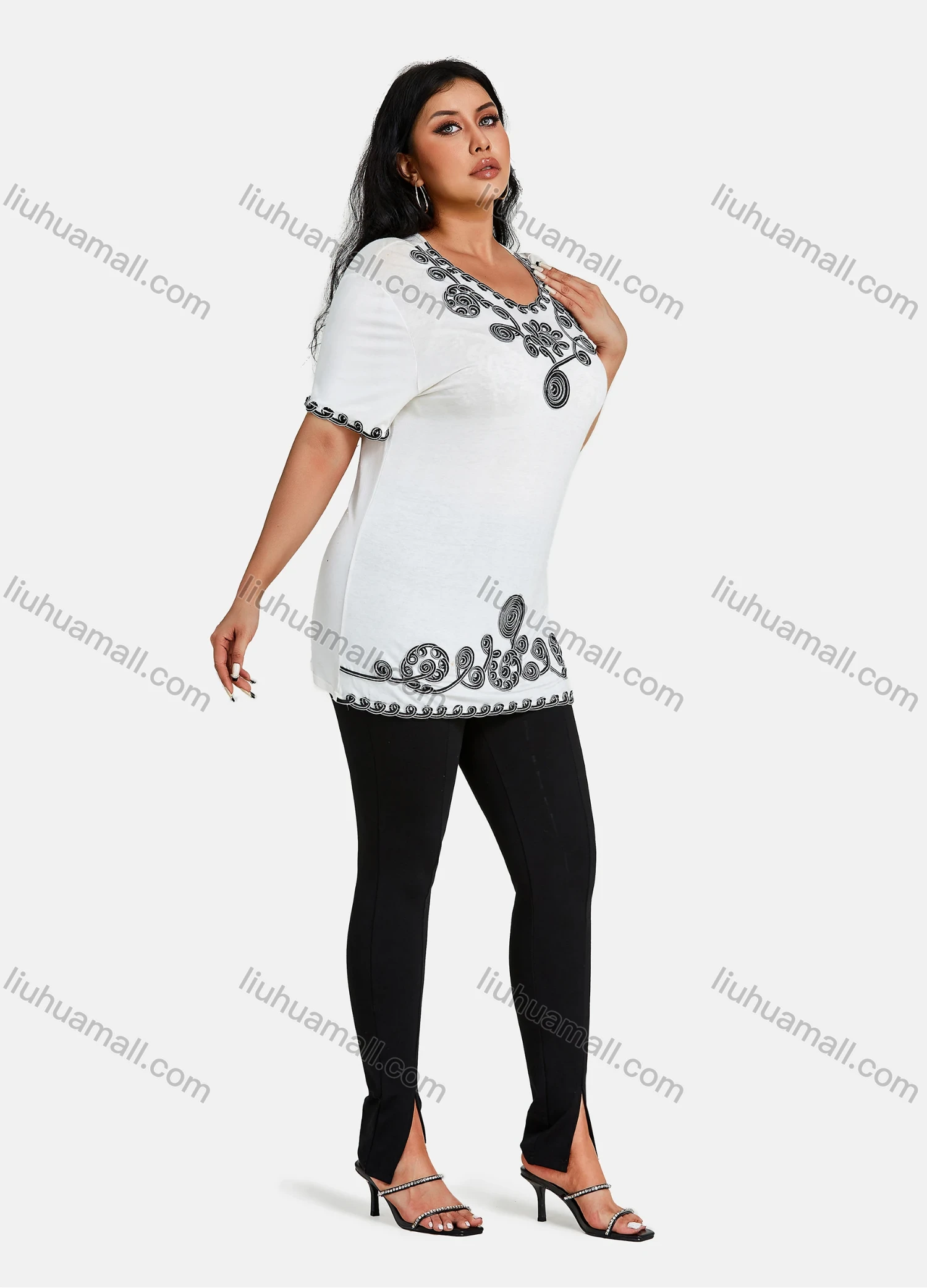 Wholesale Women's Elegant Round Neck Floral Embroidery Short Sleeve T-Shirt - Liuhuamall