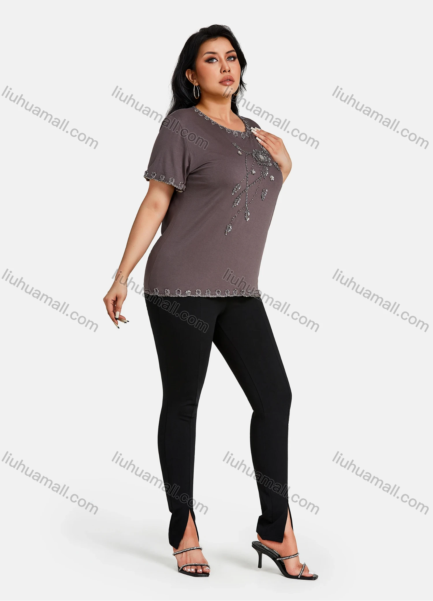 Wholesale Women's Elegant Round Neck Floral Embroidery Short Sleeve T-Shirt - Liuhuamall