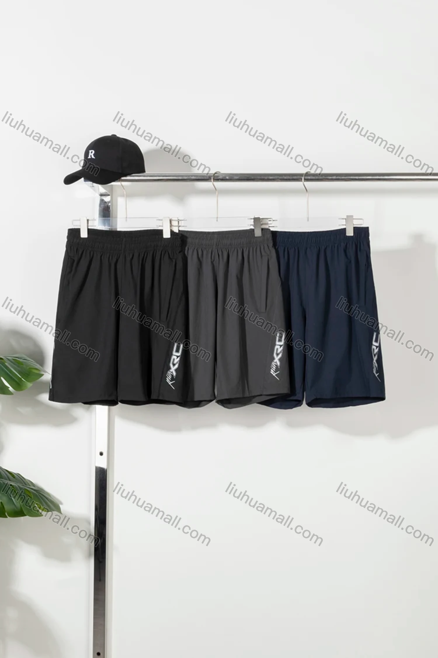 Wholesale Men's Athletic Letter Print Patch Pocket Running Shorts - Liuhuamall