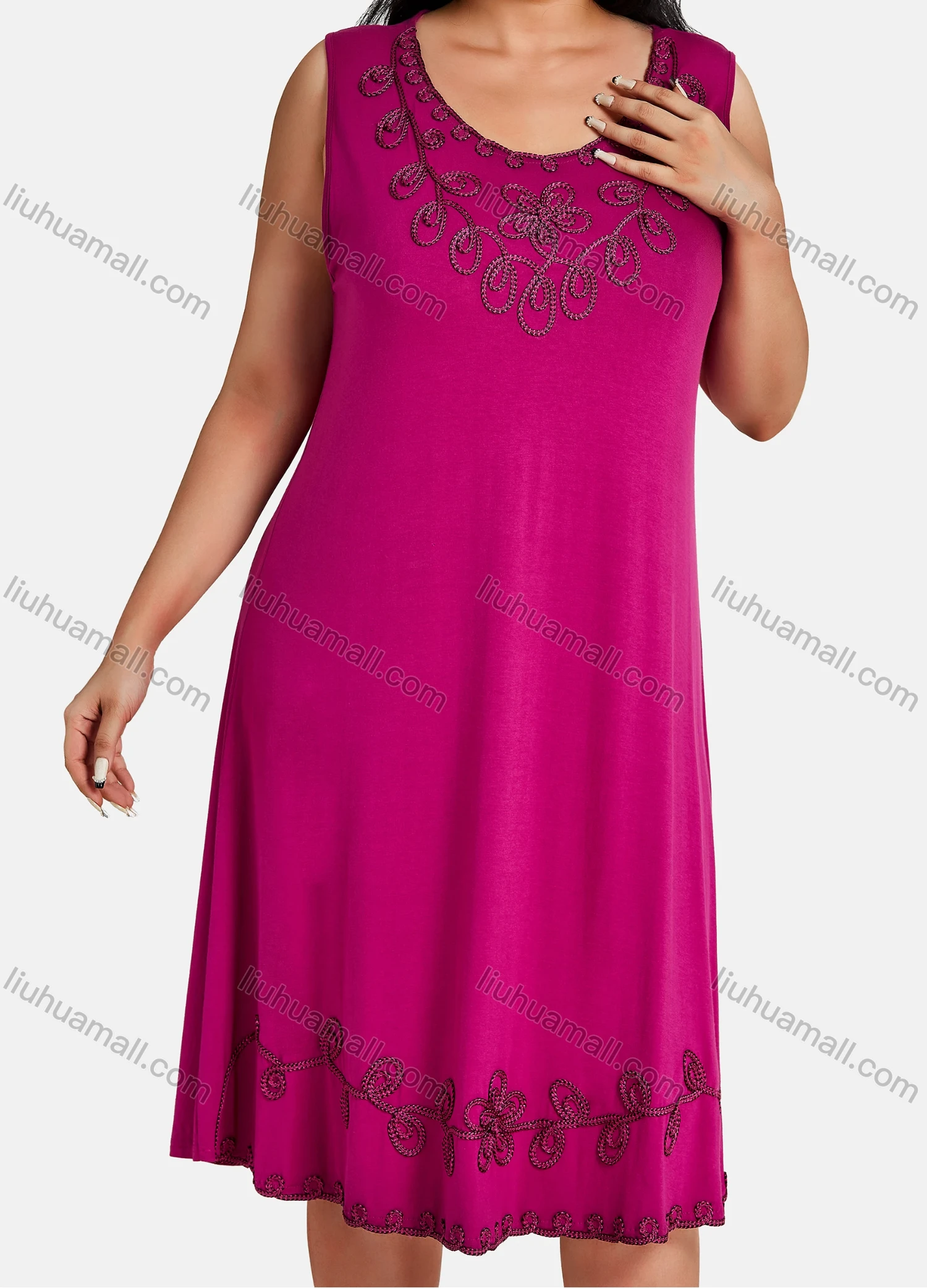 Wholesale Women's Plus Size Elegant Crew Neck Sleeveless Embroidery Knee Length Tank Dress - Liuhuamall