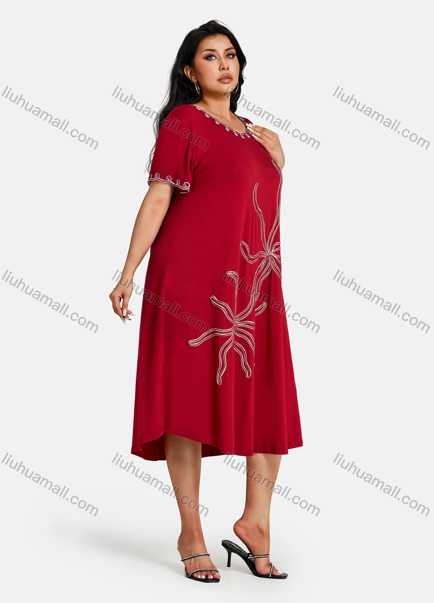 Wholesale Women's Plus Size Elegant Crew Neck Short Sleeve Embroidery Knee Length Dress - Liuhuamall