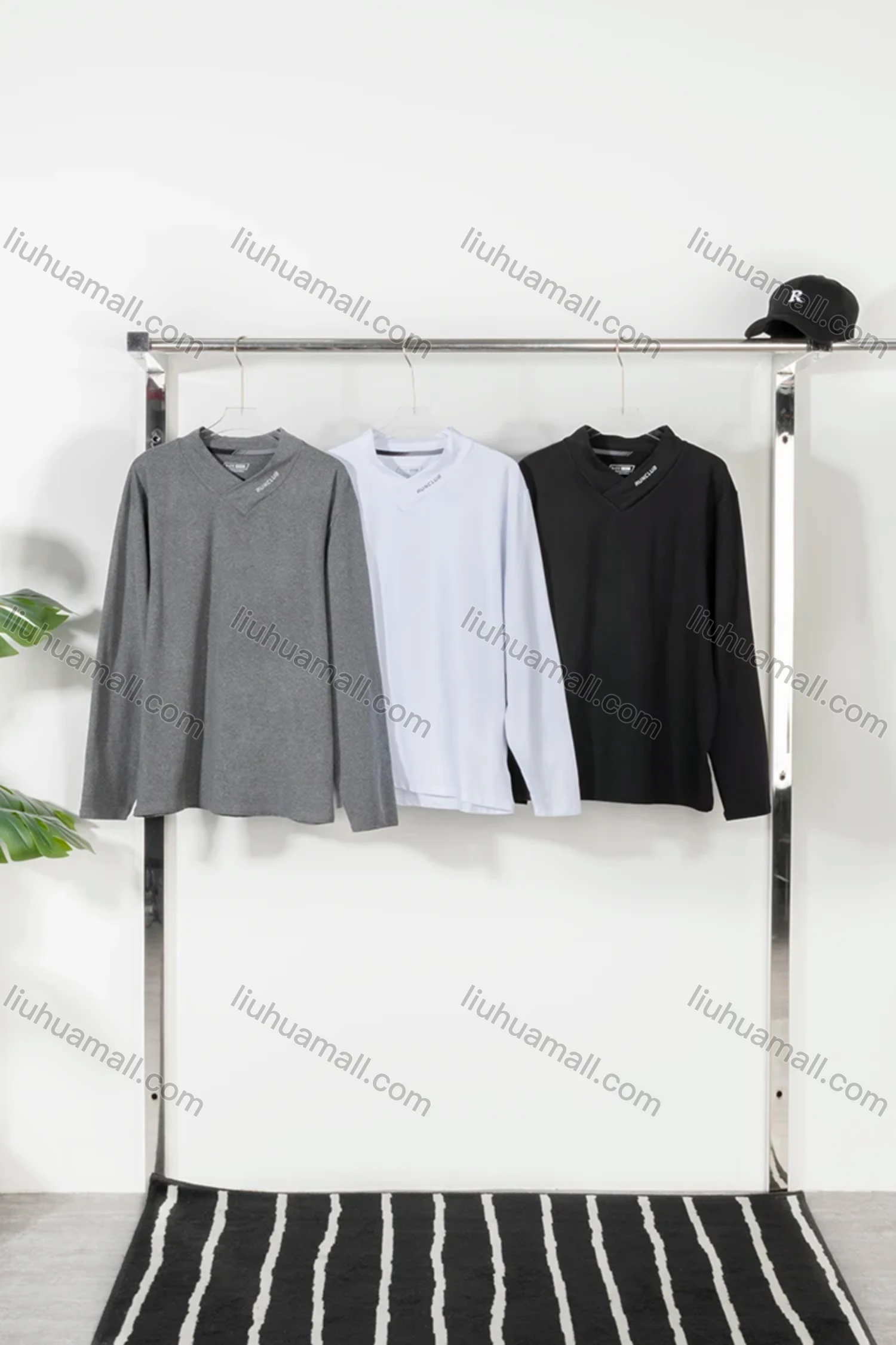 Wholesale Men's Athletic V Neck Long Sleeve Letter Print Running Tops - Liuhuamall