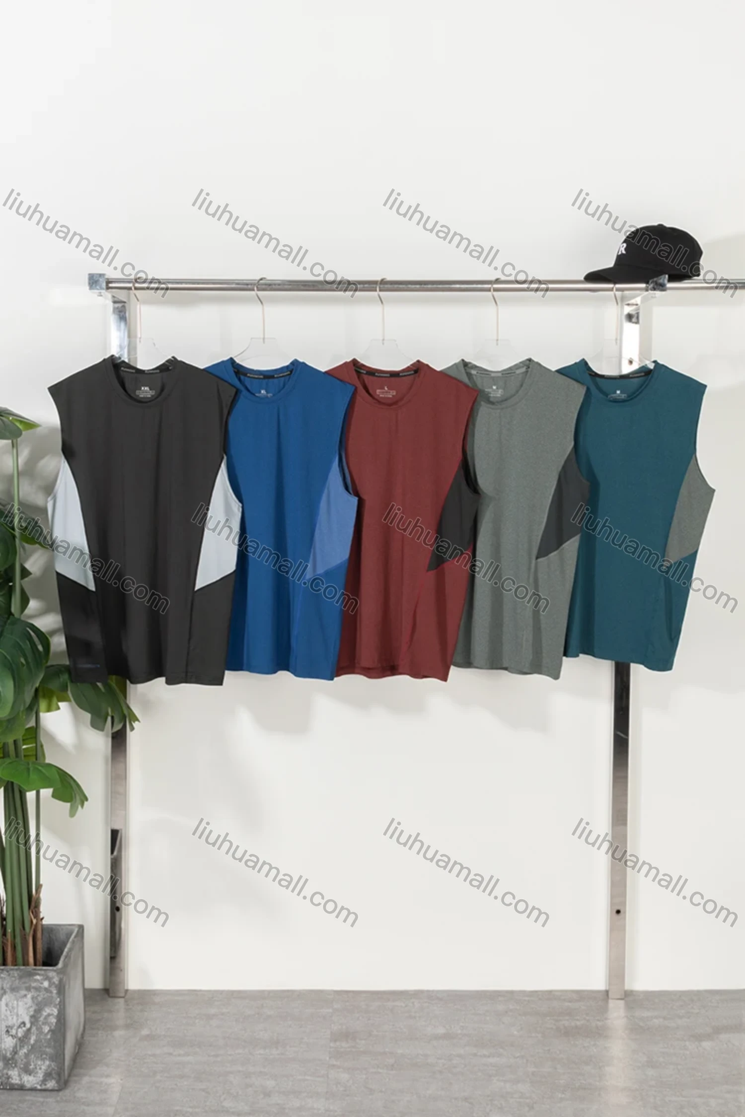 Wholesale Men's Sporty Crew Neck Short Sleeveless Colorblock Tank Top  - Liuhuamall