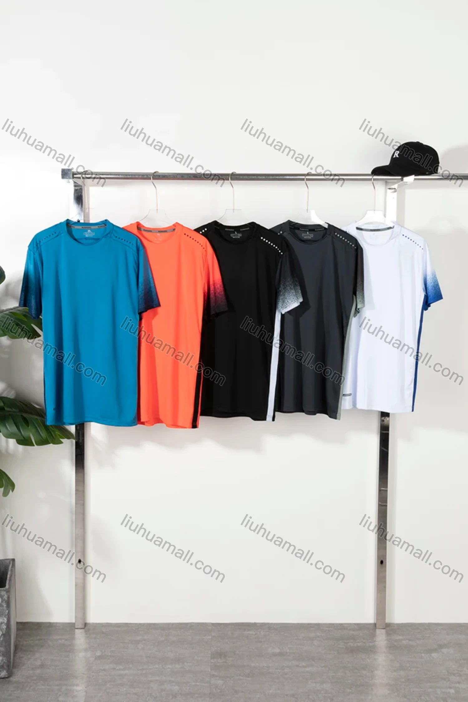 Wholesale Men's Sporty Crew Neck Short Sleeve Gradient T-Shirt - Liuhuamall