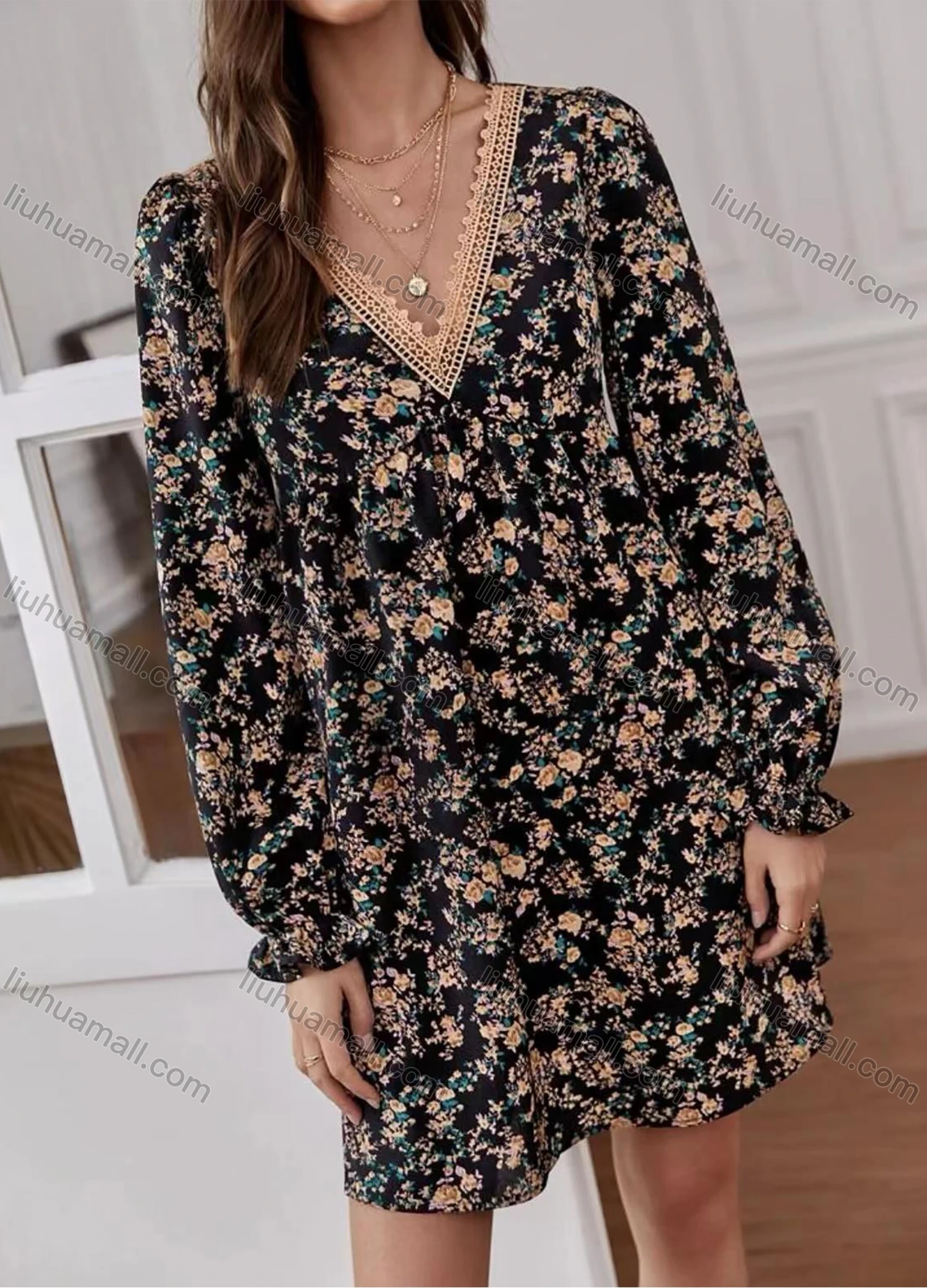 Wholesale Women's Casual Floral Print V Neck Lace Trim Poet Sleeve Short Dress - Liuhuamall