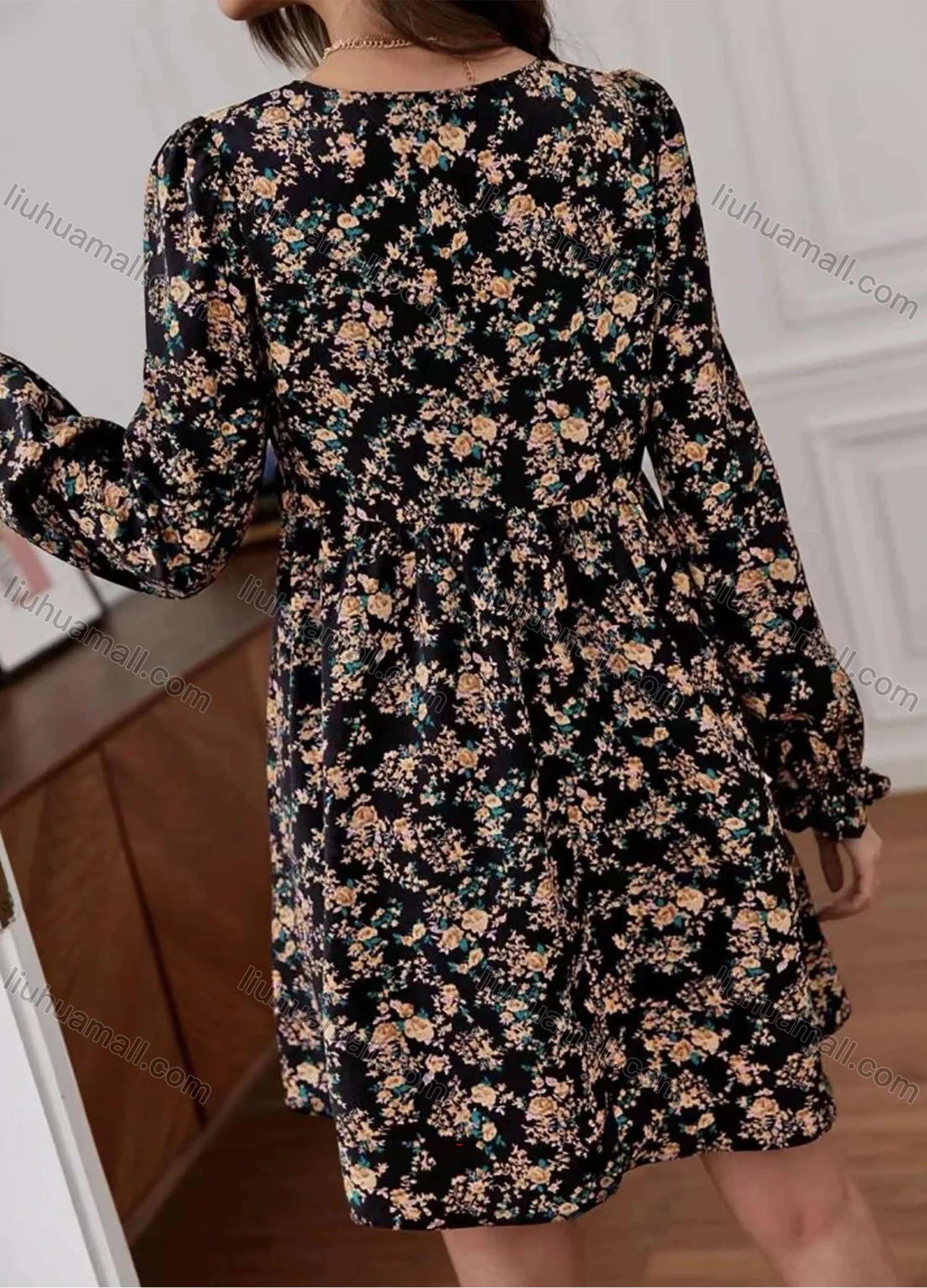 Wholesale Women's Casual Floral Print V Neck Lace Trim Poet Sleeve Short Dress - Liuhuamall