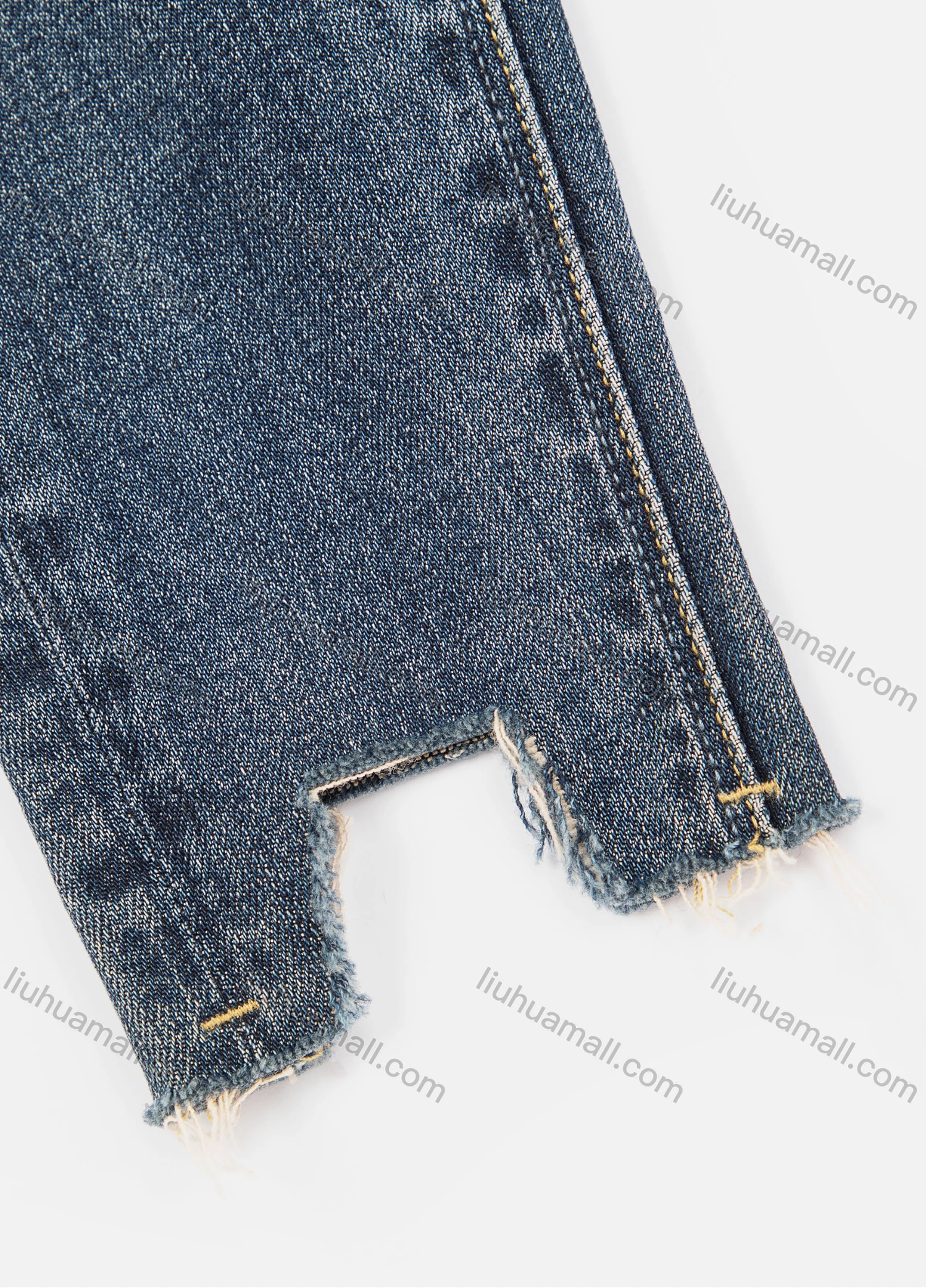 Wholesale Women's Casual Plain Distressed Ripped Notched Hem Straight Leg Wash Ankle Jeans - Liuhuamall