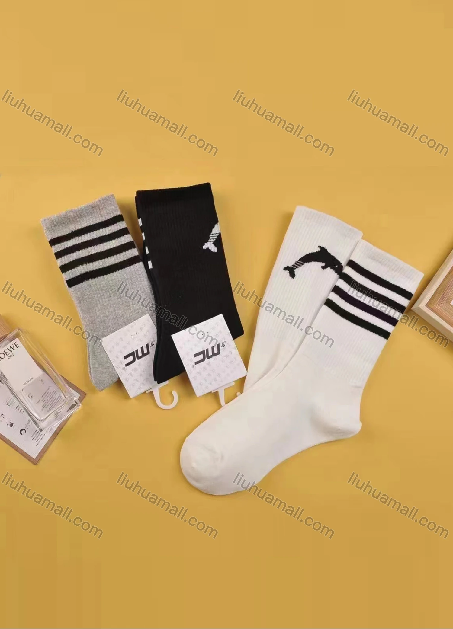 Wholesale Unisex Casual Dolphin Print Striped Cotton Socks - Liuhuamall