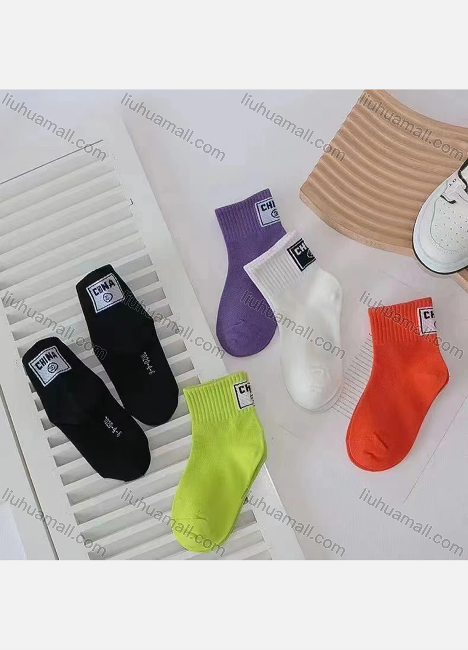 Wholesale Kid's Label Print Cotton Socks - Liuhuamall