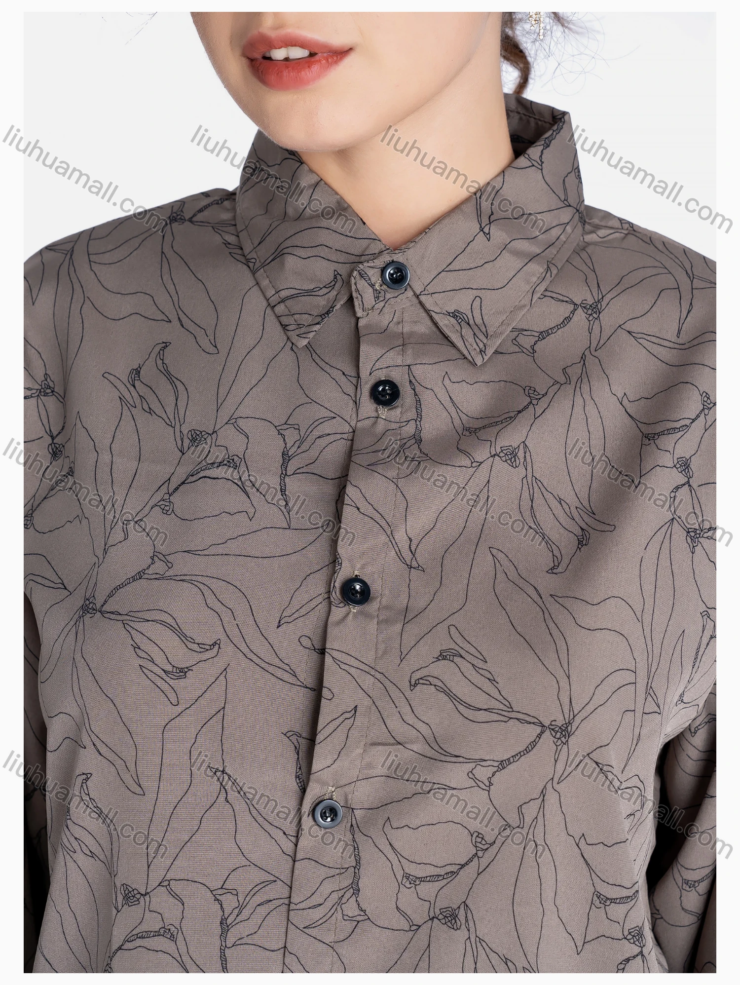 Wholesale Women's Floral Print Regular Fit Patch Pocket Button Down Casual Shirt Without Hijab - Liuhuamall