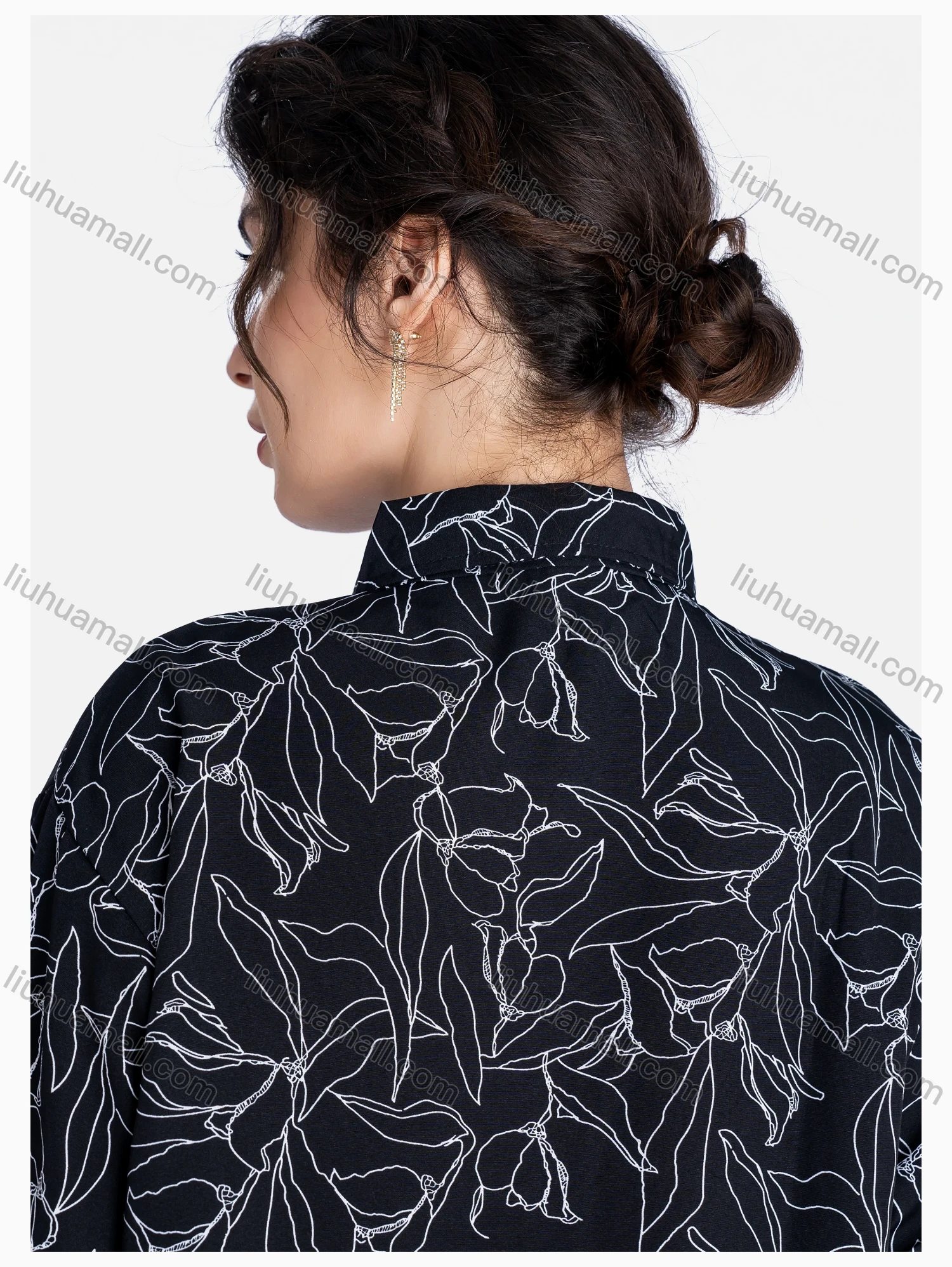 Wholesale Women's Floral Print Regular Fit Patch Pocket Button Down Casual Shirt Without Hijab - Liuhuamall