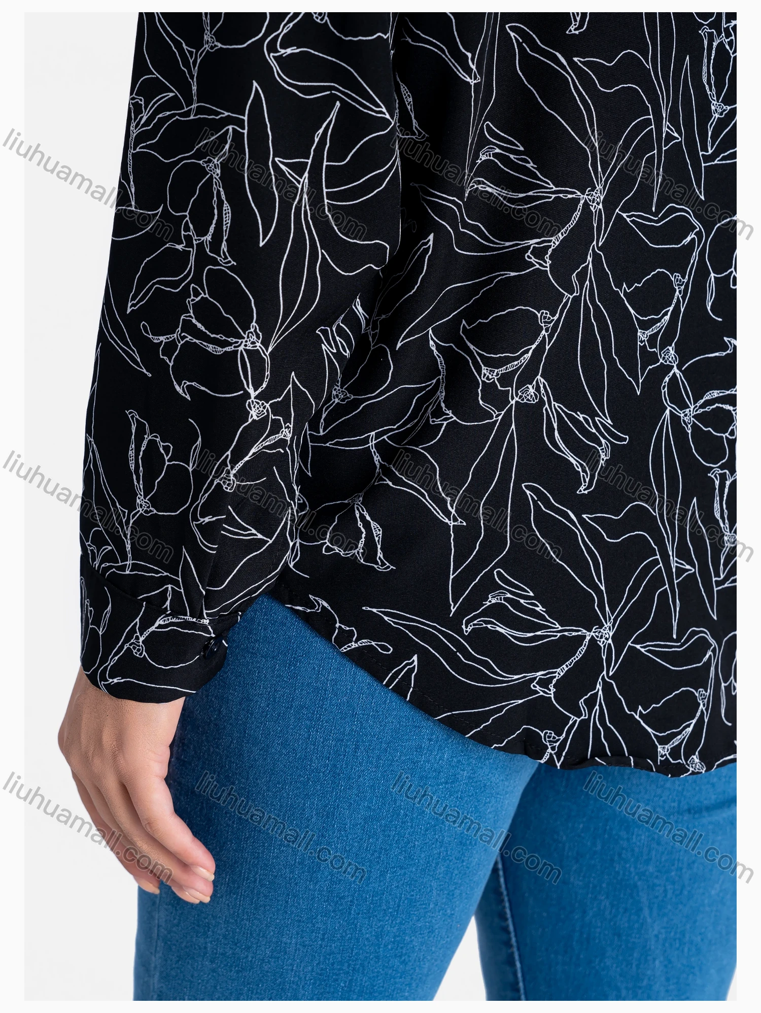 Wholesale Women's Floral Print Regular Fit Patch Pocket Button Down Casual Shirt Without Hijab - Liuhuamall