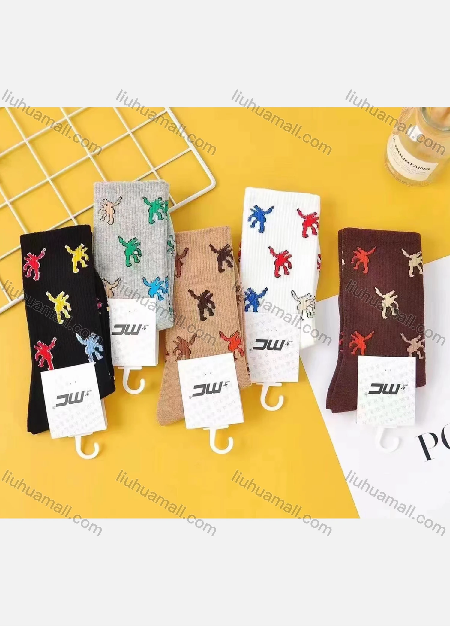 Wholesale Women's Breathable Cushioned Cartoon Print Crew Socks - Liuhuamall