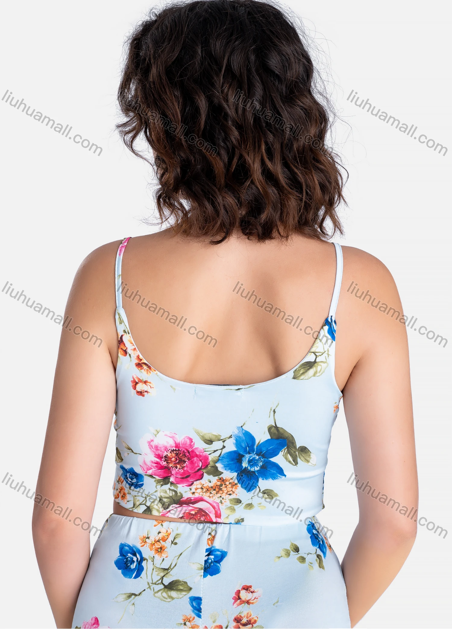 Wholesale Women's Floral Print Spaghetti Straps Crop Cami Top & High Waist Shorts 2 Pieces Set - Liuhuamall