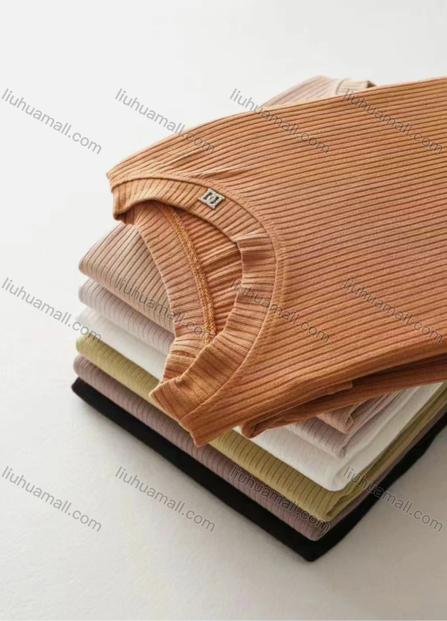 Wholesale Women's Casual Plain Round Neck Long Sleeve Sweater - Liuhuamall