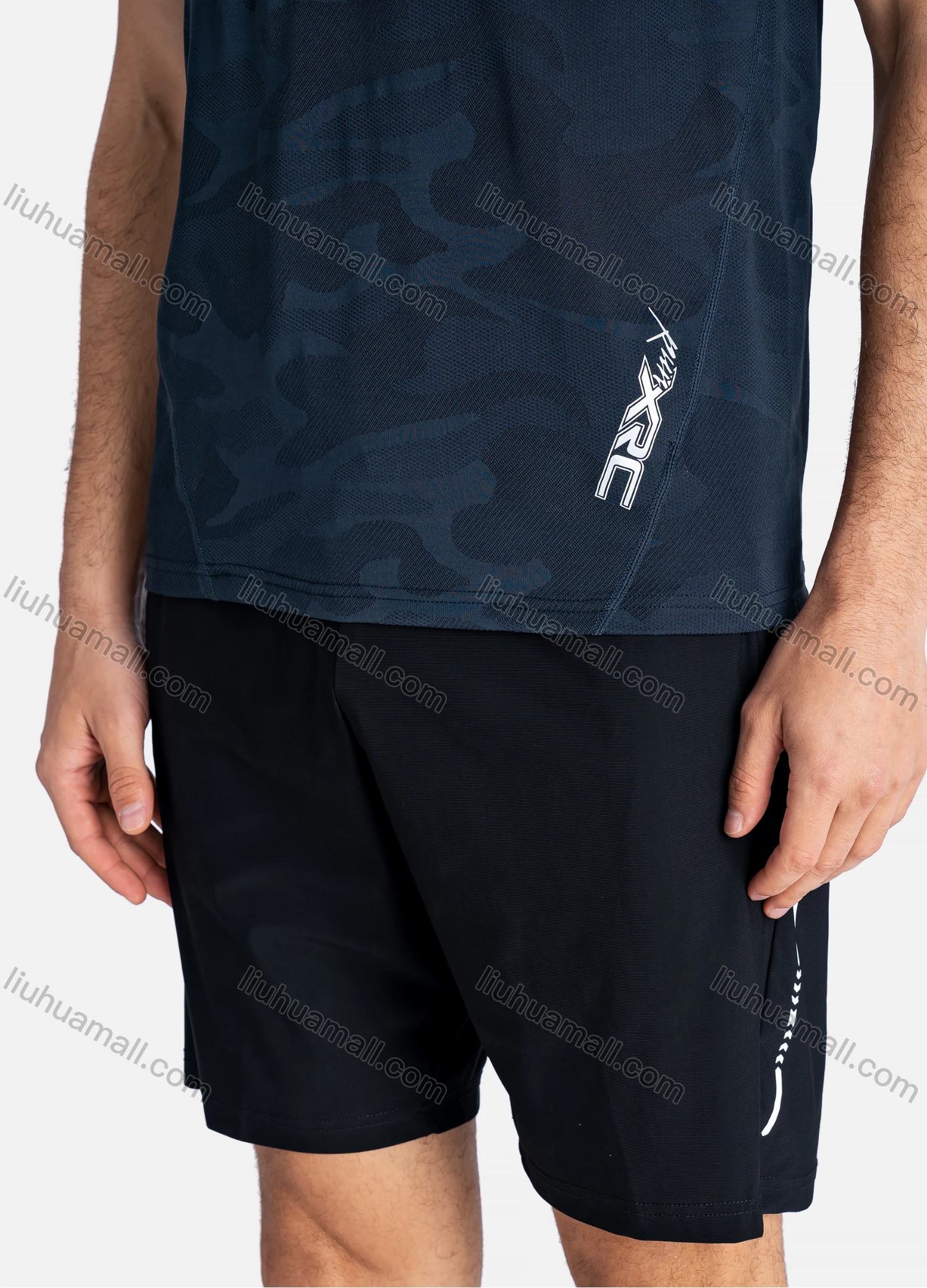 Wholesale Men's Sporty Crew Neck Breathable Quick Drying T-shirts - Liuhuamall