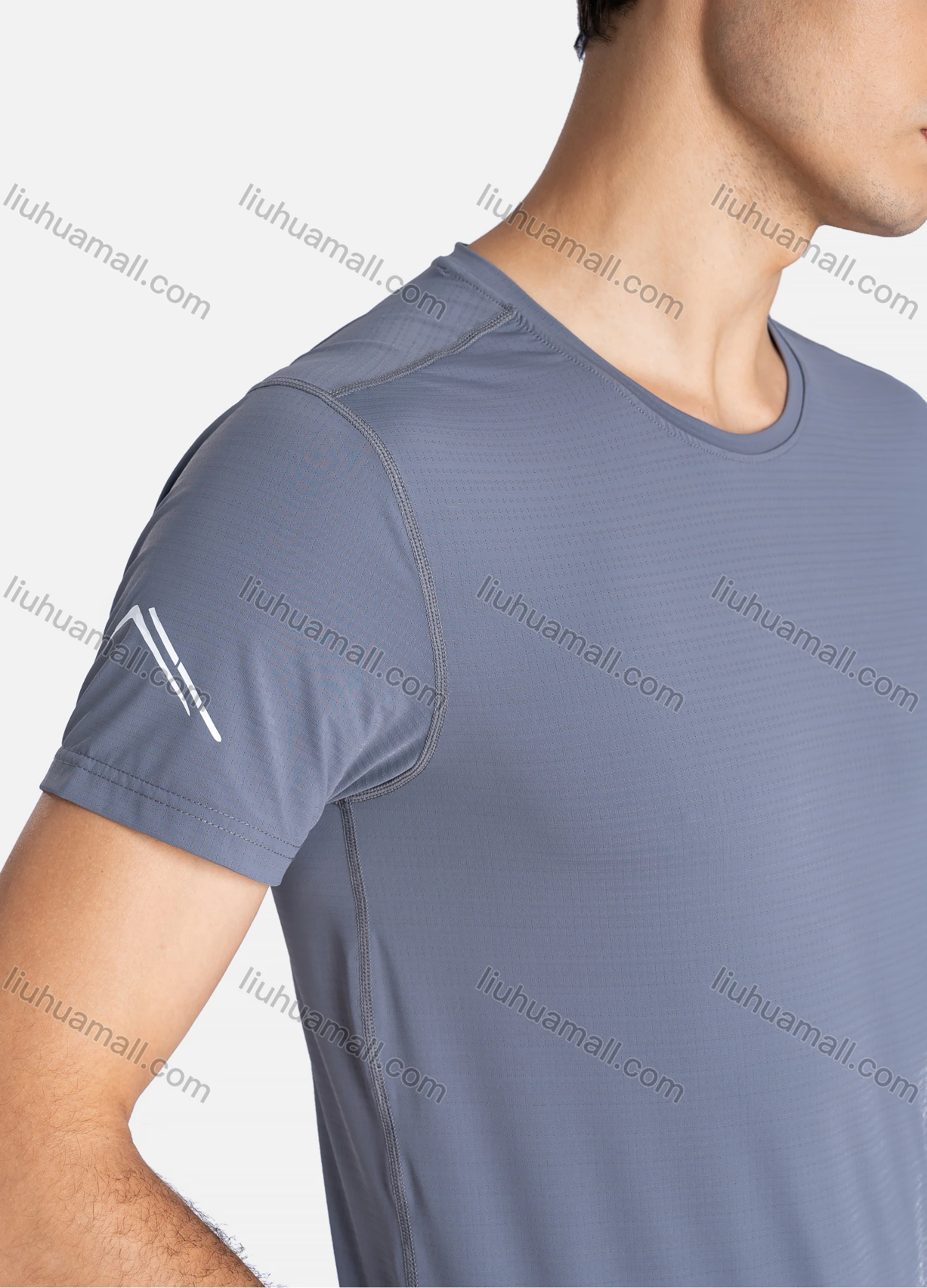 Wholesale Men's Sporty Crew Neck Breathable Plain Quick Drying T-shirts - Liuhuamall