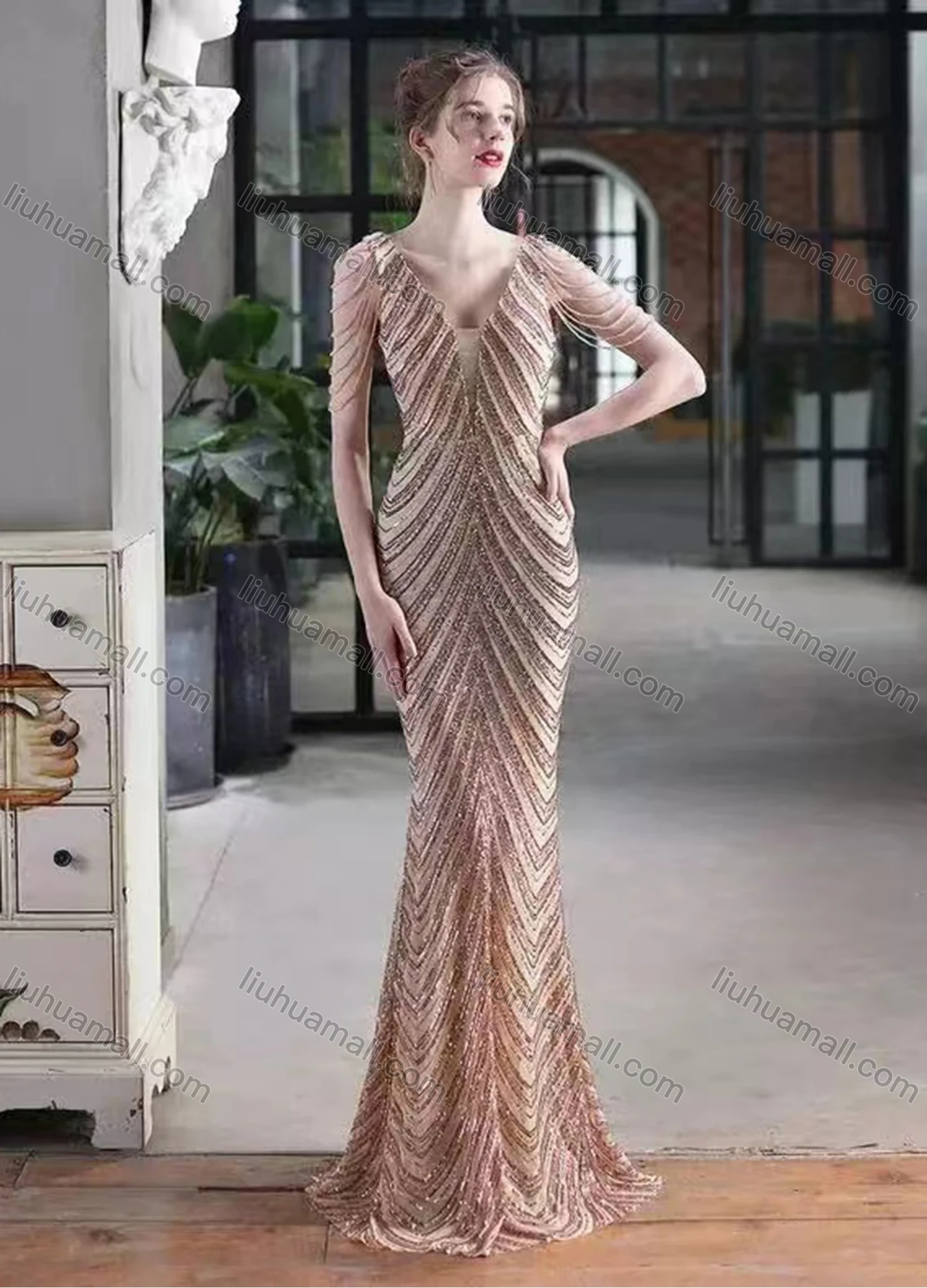 Wholesale Women's Elegant V Neck Sleeveless Sequin Mermaid Evening Dress - Liuhuamall