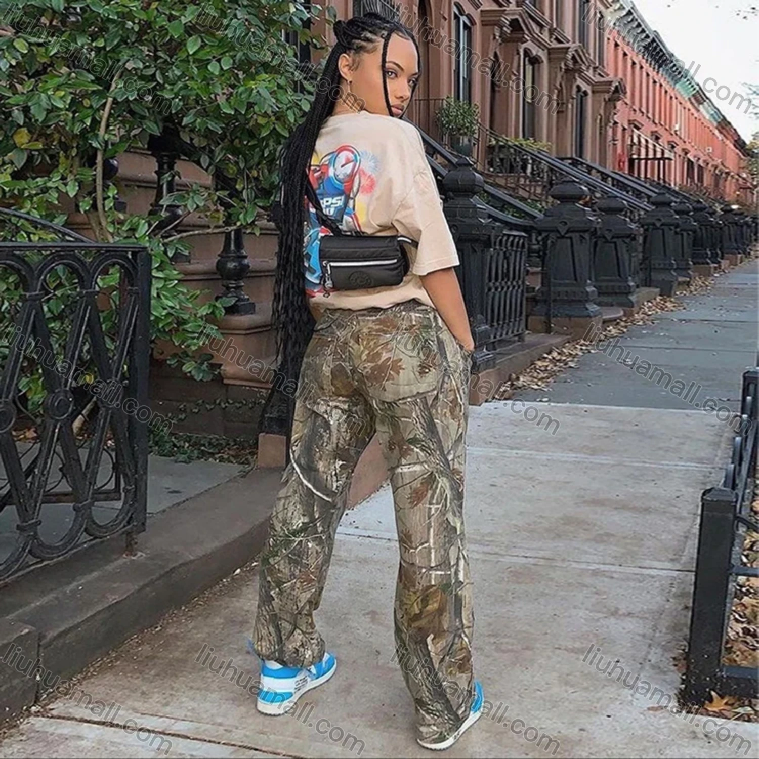 Wholesale Women's Casual Allover Print Multiple Pockets Elastic Waist Cargo Pants A20694P# - Liuhuamall