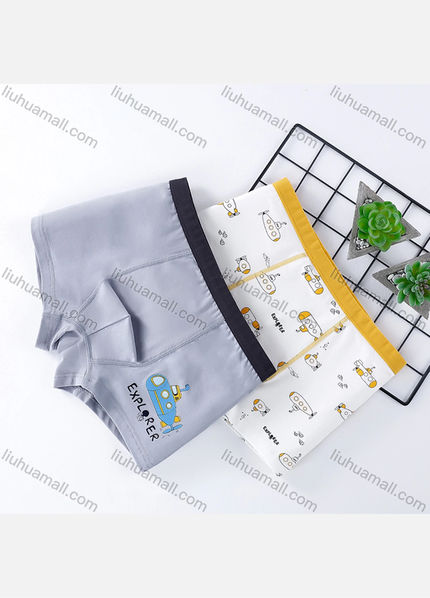 Wholesale Boys Cute Graphic Elastic Waistband Boyshort Underwear Panties (2 Pieces of Pack) - Liuhuamall