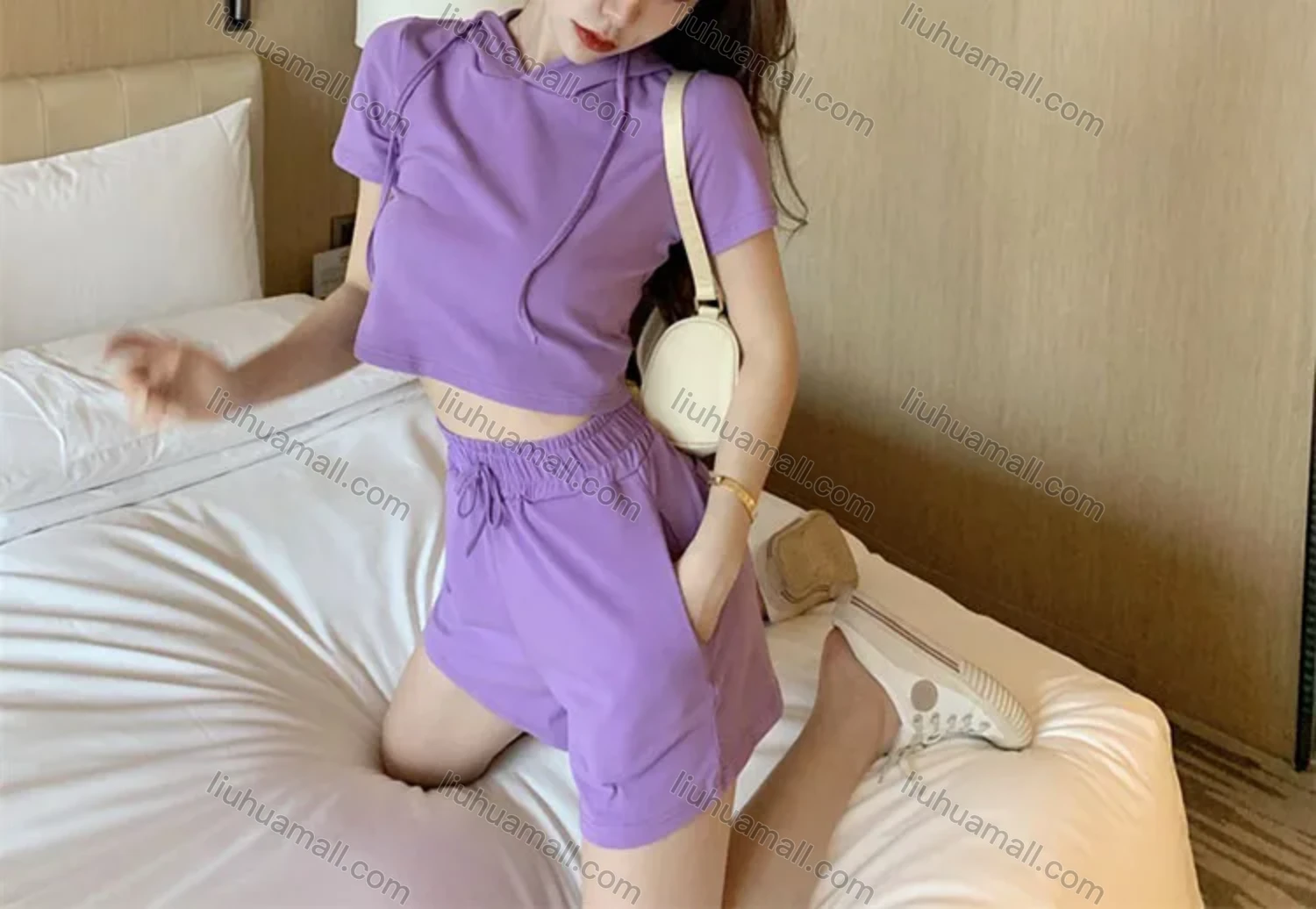 Wholesale Women's Casual Plain Short Sleeve Drawstring Hooded Tops & Drawstring Shorts 2 Piece Set - Liuhuamall