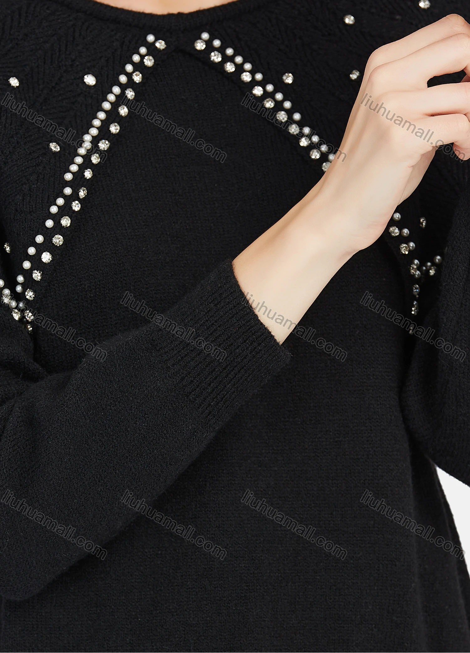 Wholesale Women's Casual Plain Rhinestone Pearl Decor Round Neck Long Sleeve Sweater - Liuhuamall