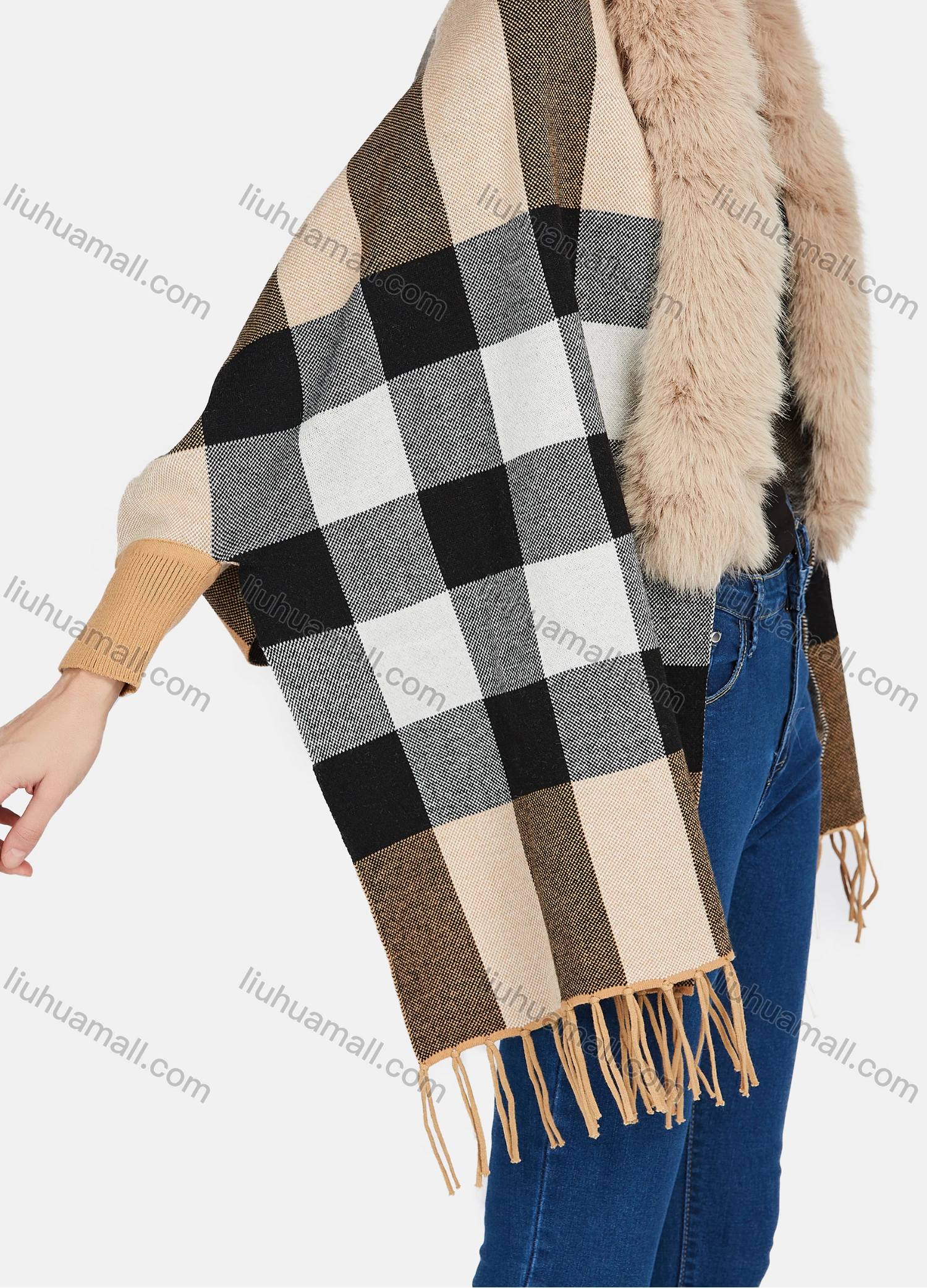 Wholesale Women's Casual Plaid Print Fluff Shawl - Liuhuamall