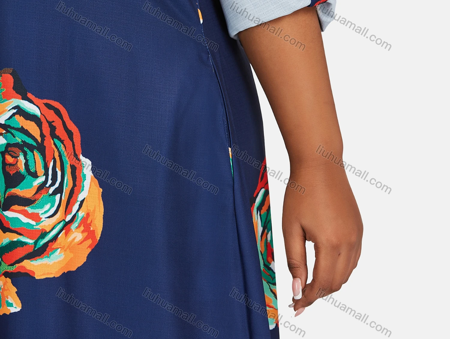 Wholesale Women's Vintage Plus Size Notched Neck Long Sleeve Floral Print Button Decor Maxi Dress - Liuhuamall