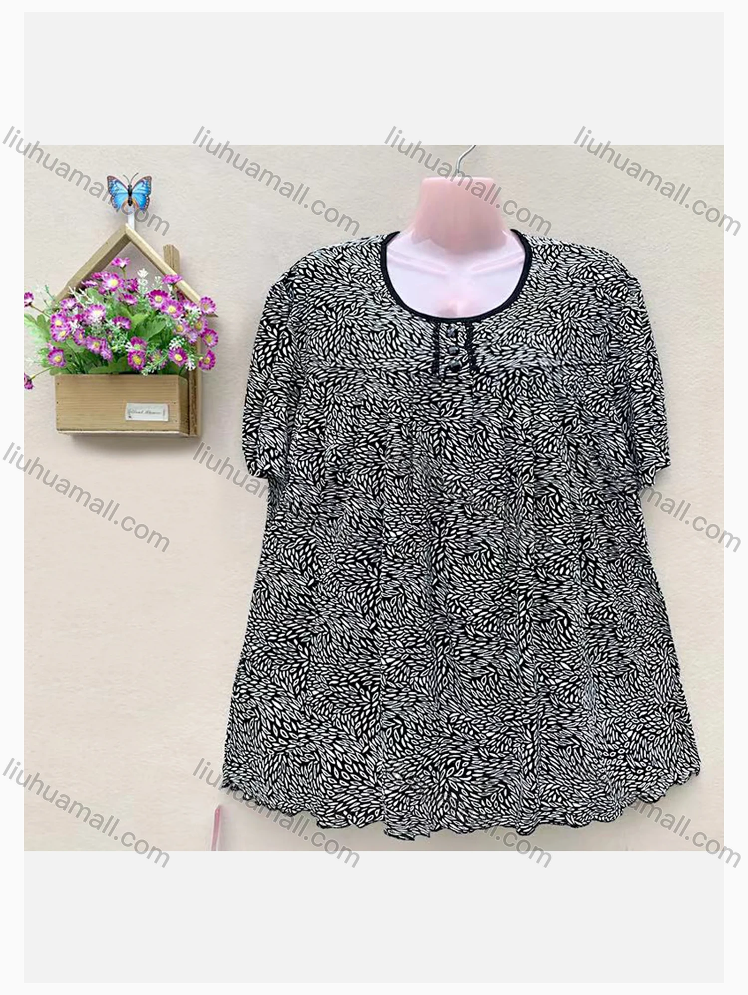 Wholesale Women's Casual Crew Neck Short Sleeve Allover Print Oversized Blouse - Liuhuamall