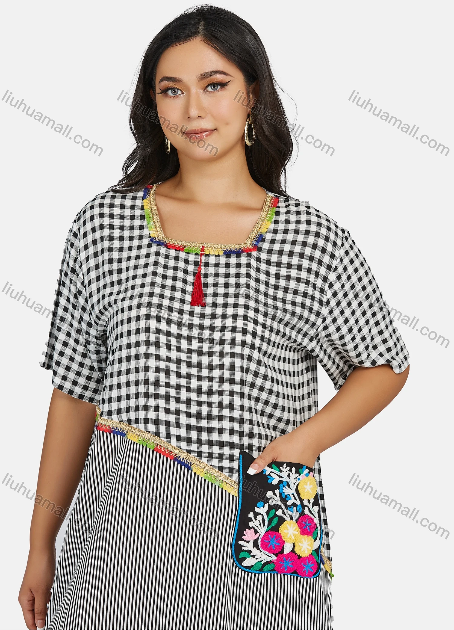 Wholesale Women's Plus Size Short Sleeve Square Neck Striped Gingham Splicing Maxi Dress - Liuhuamall