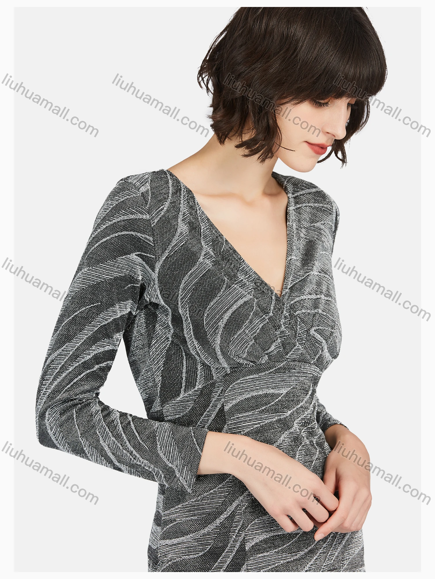 Wholesale Women's Glamorous V Neck Split Thigh Wave Print Maxi Dress - Liuhuamall