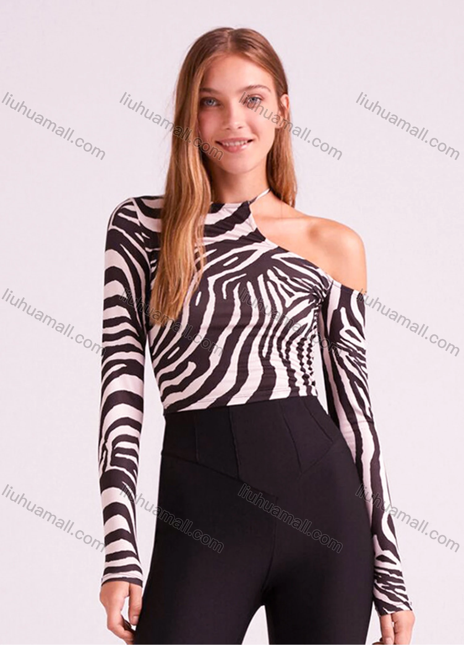 Wholesale Women's Fashion One Shoulder Allover Print Asymmetrical Crop Top Q21TP682# - Liuhuamall