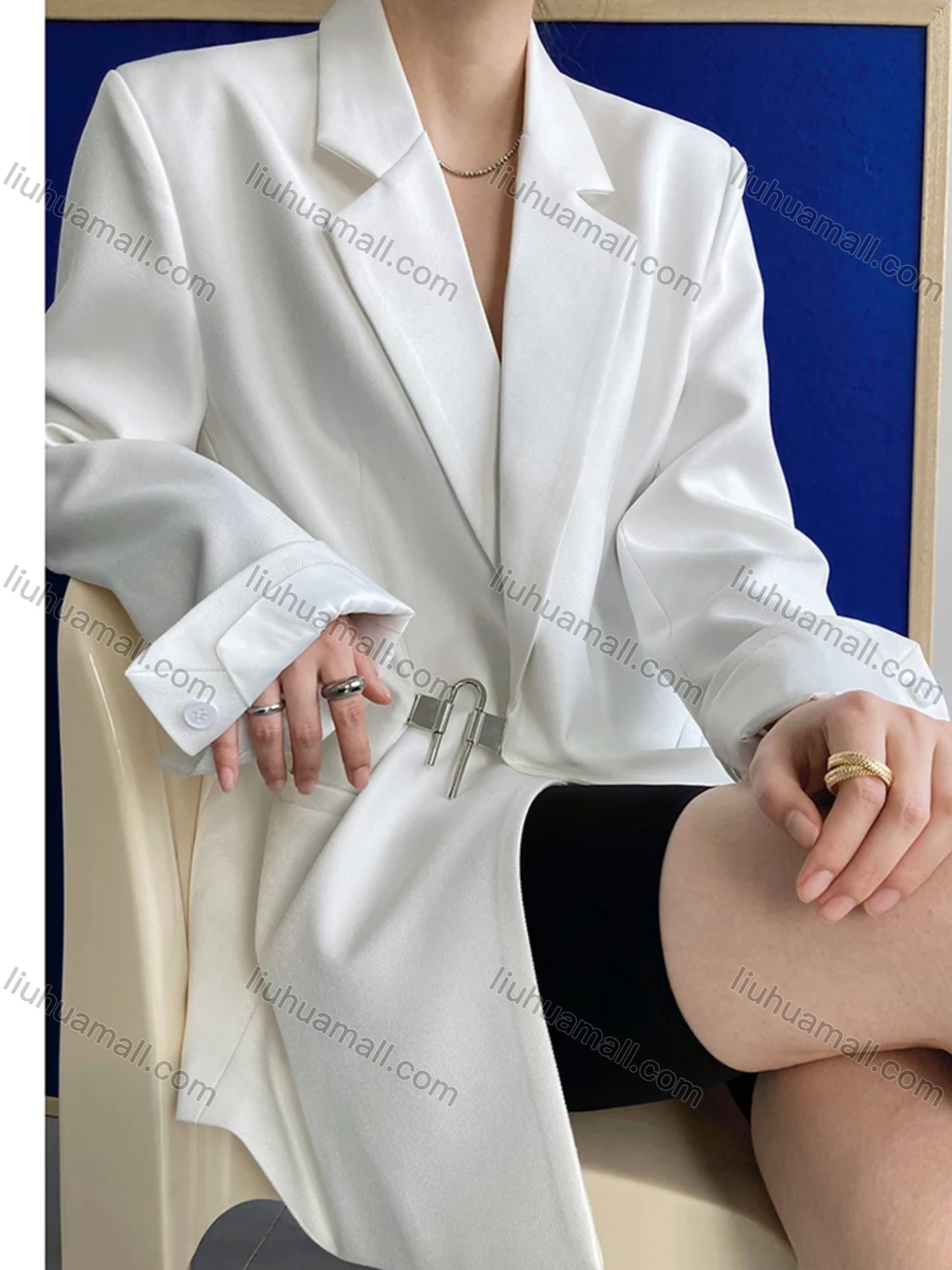Wholesale Women's Plain Lapel Long Sleeve Metal Buckle Suit Jacket 325# - Liuhuamall