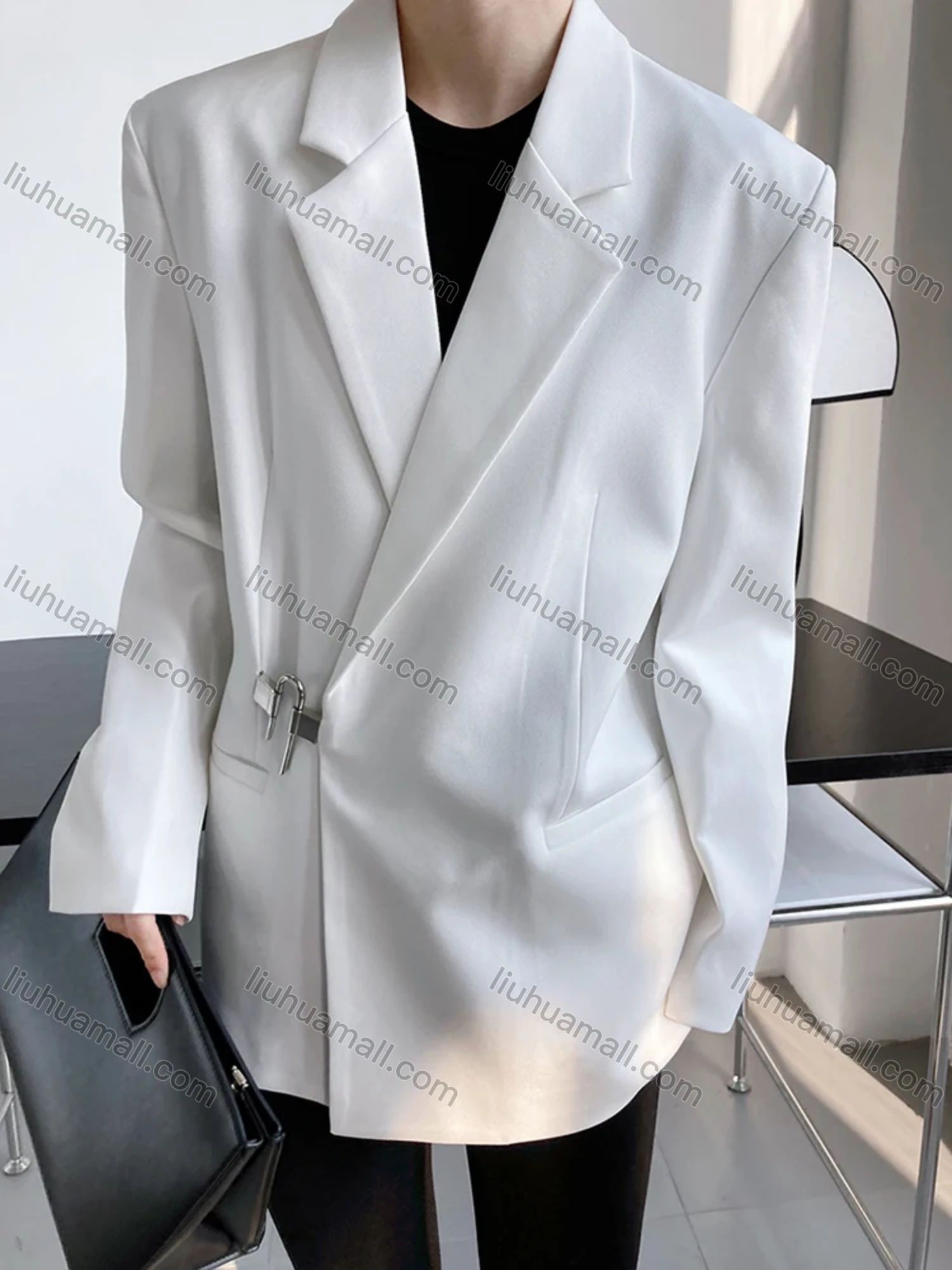 Wholesale Women's Plain Lapel Long Sleeve Metal Buckle Suit Jacket 325# - Liuhuamall
