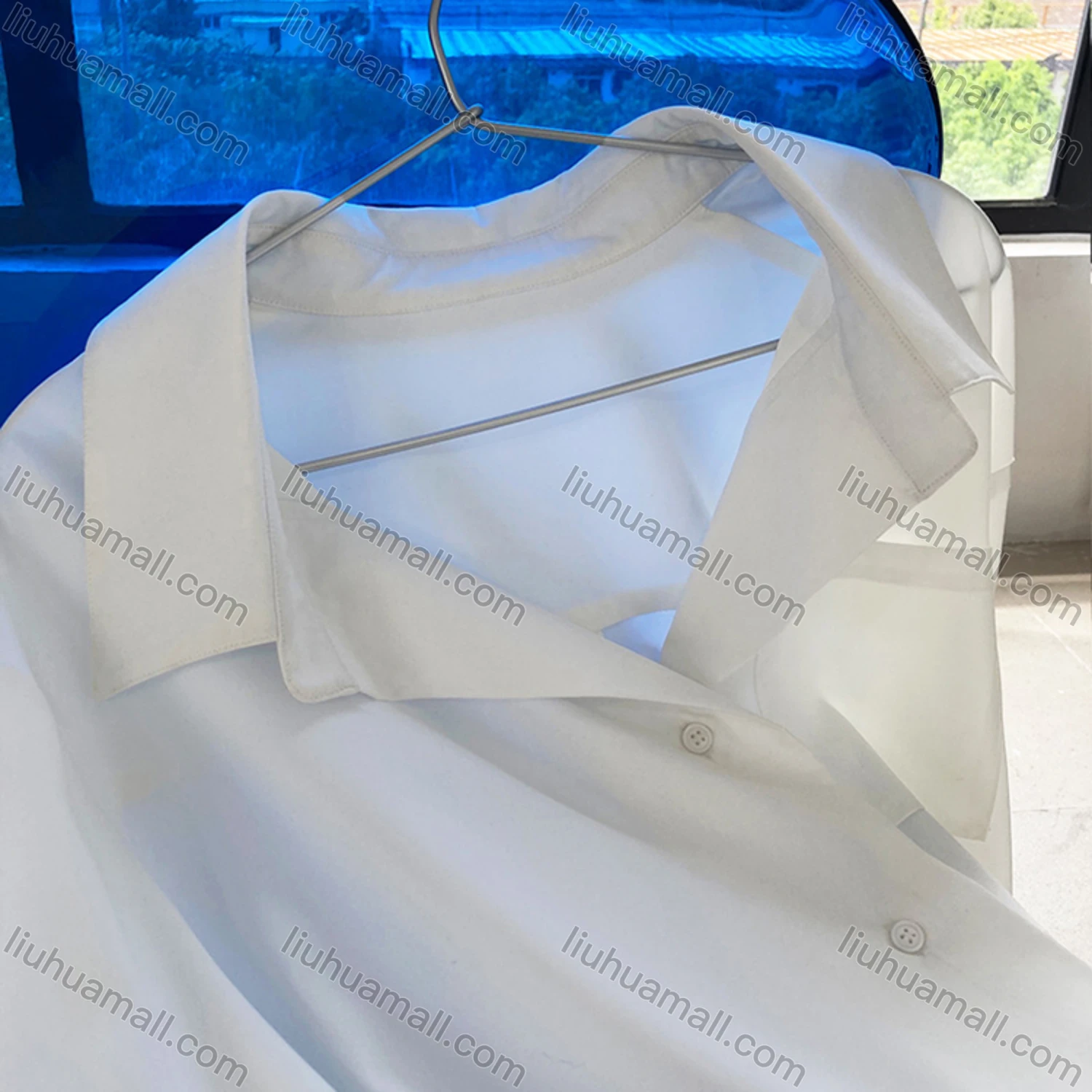Wholesale Women's Casual Plain Back Button Down Long Sleeve Patch Pocket Shirts - Liuhuamall