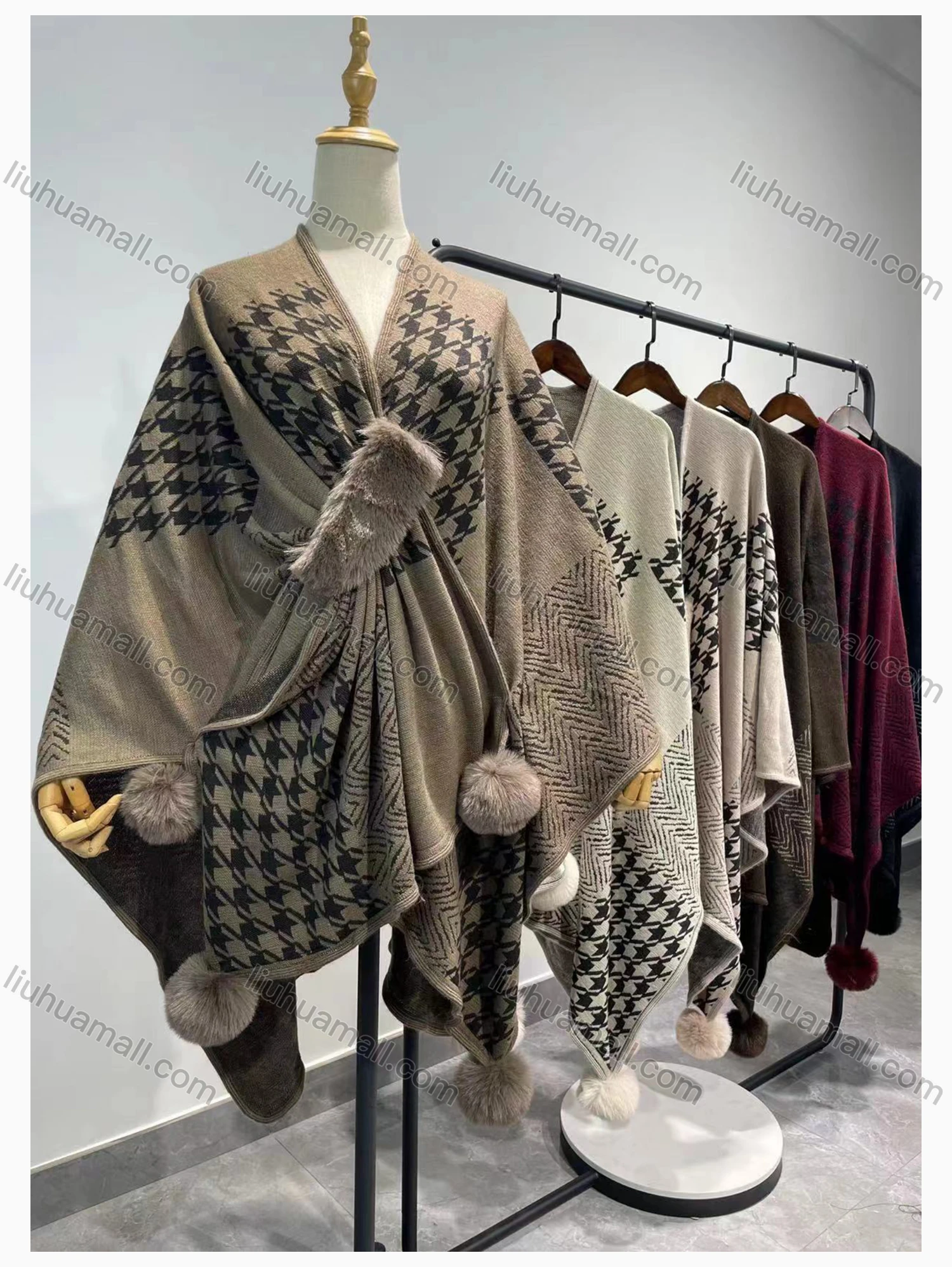 Wholesale Women's Causal Fashion Houndstooth Fuzzy Cape - Liuhuamall