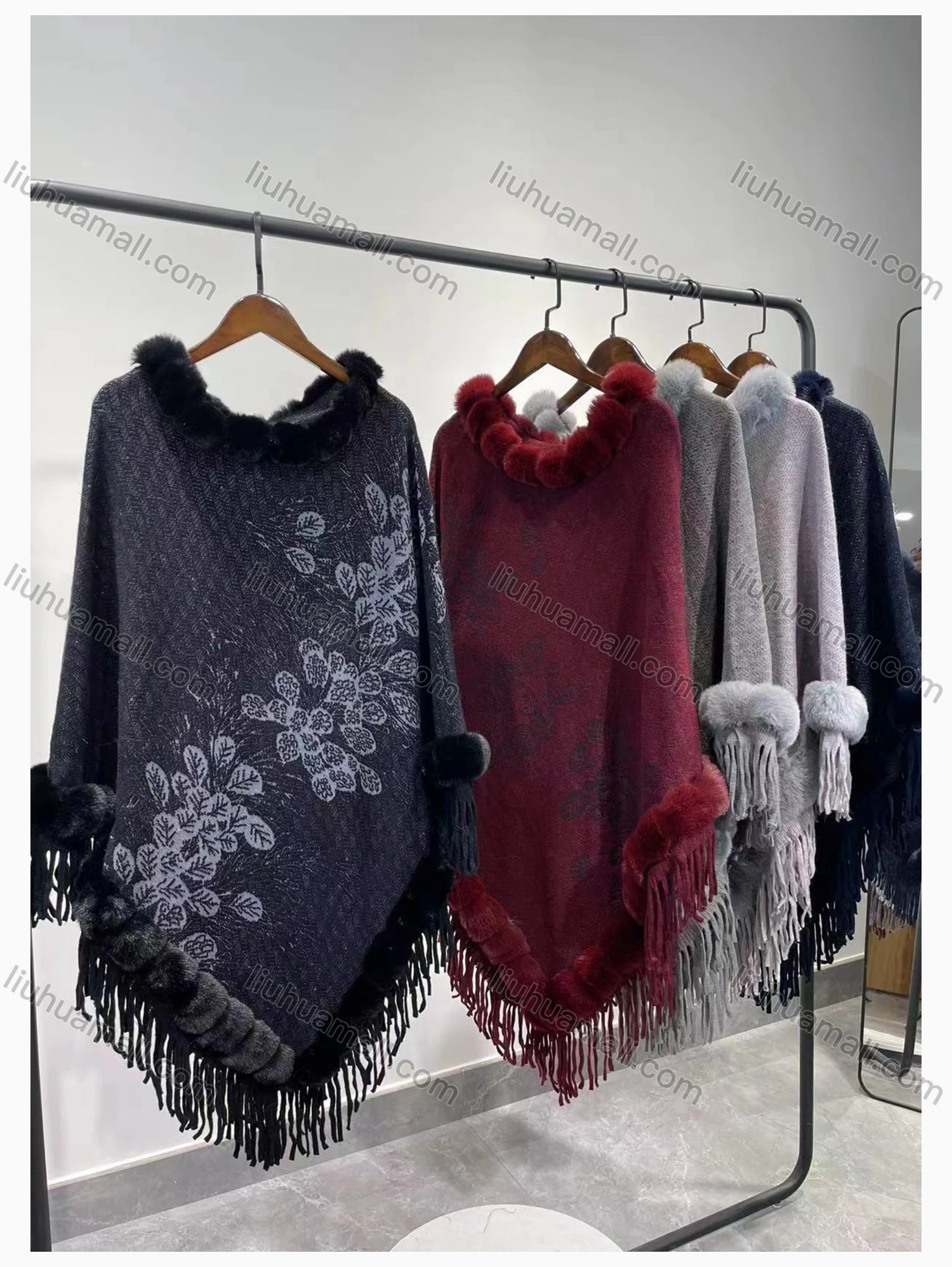 Wholesale Women's Causal Fashion Allover Print Tassel Fuzzy Cape - Liuhuamall