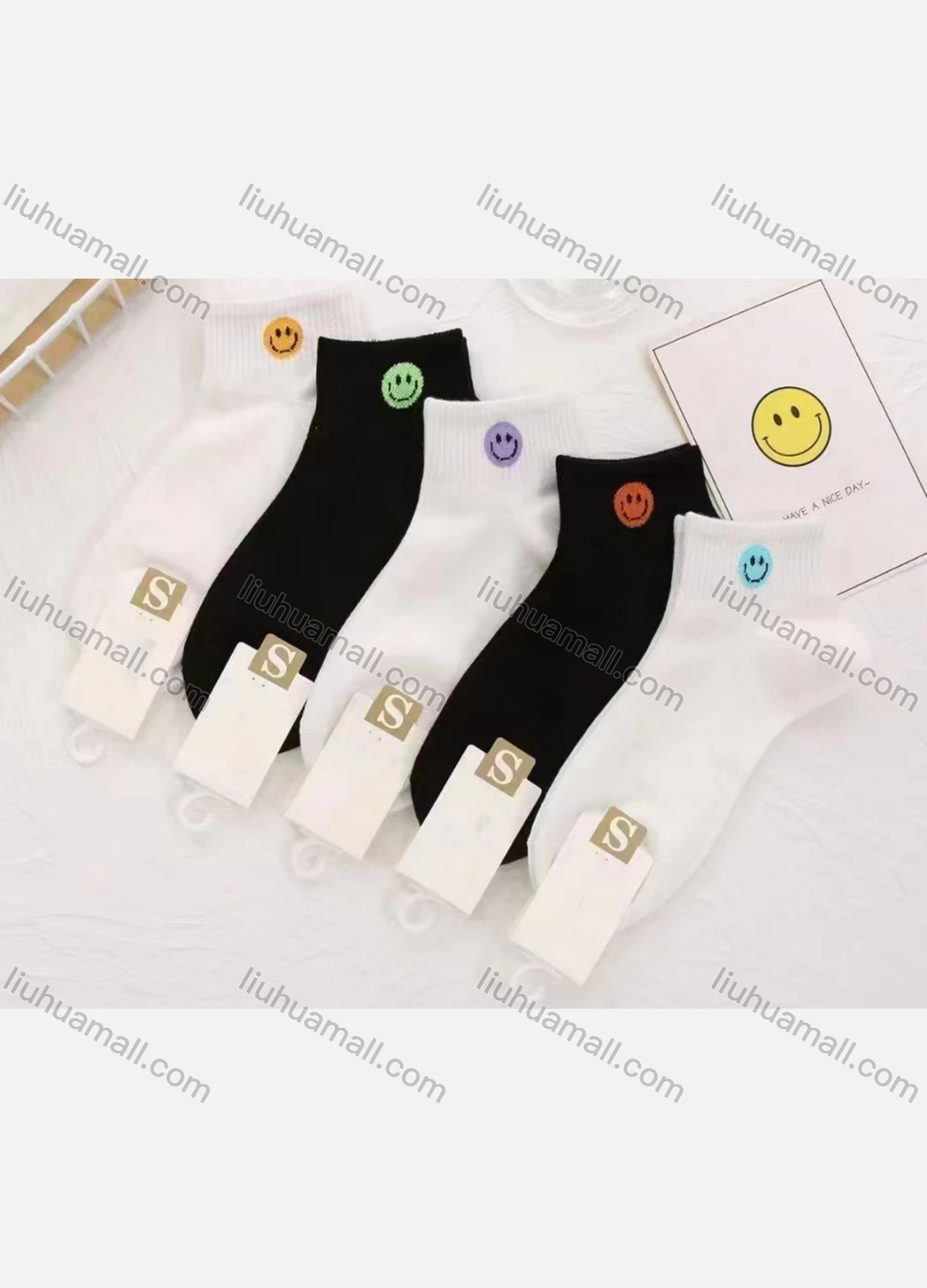 Wholesale Boys Comfy Smile Face Print Cushioned Crew Ankle Socks(10 Piece of Pack) - Liuhuamall