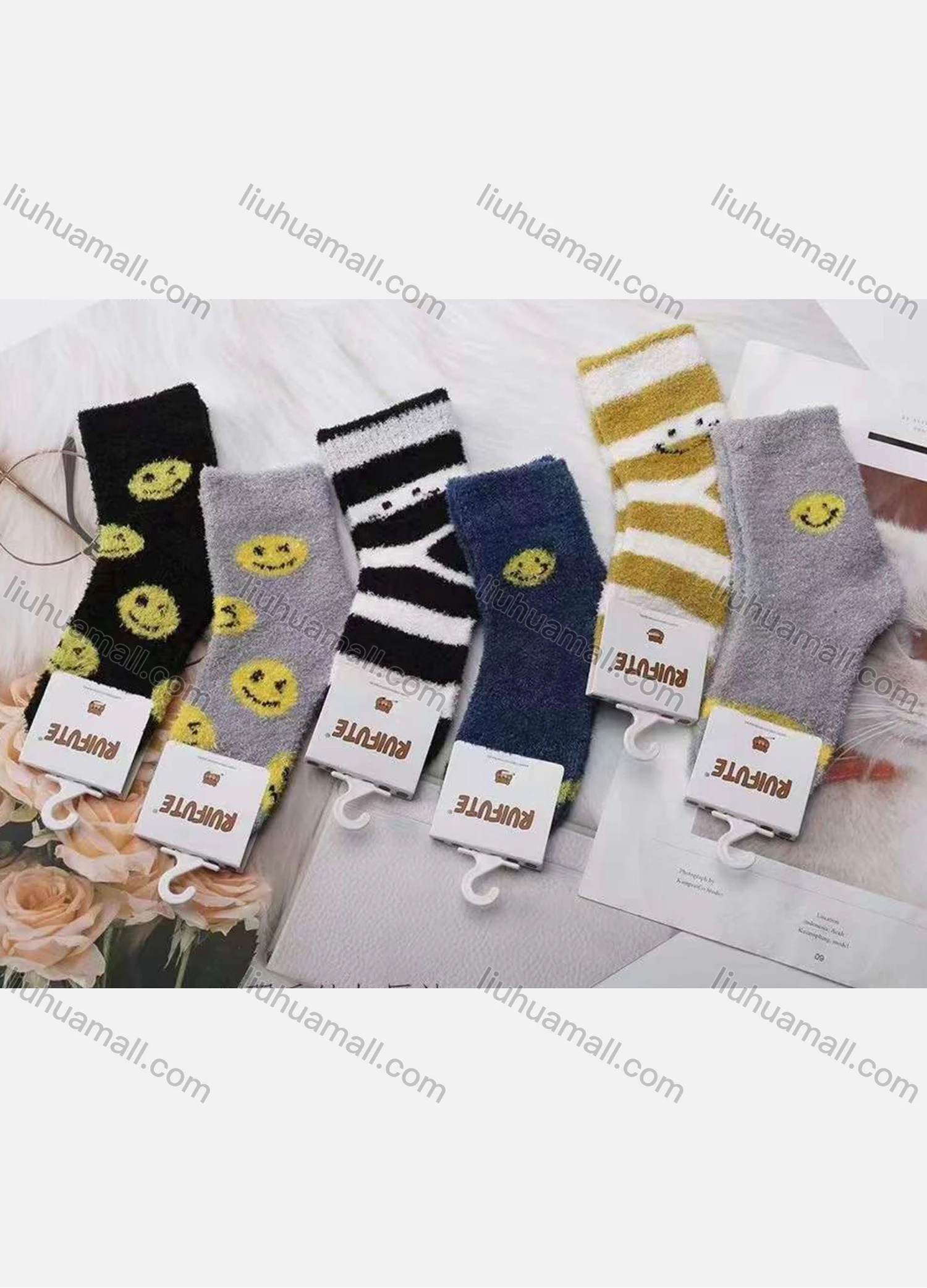 Wholesale Kid's Comfy Cartoon & Striped Print Crew Medium Coral Velvet Socks (10 pairs of socks in one package) - Liuhuamall