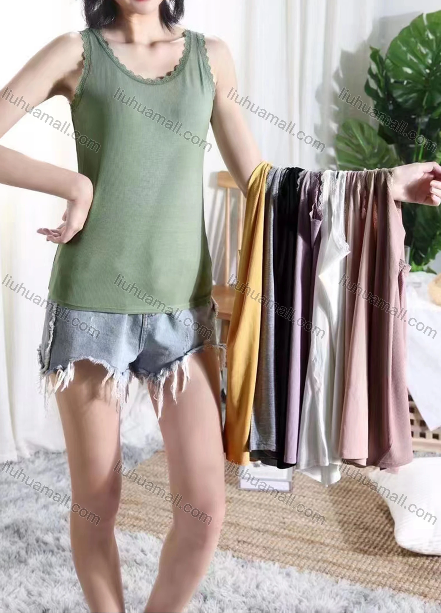 Wholesale Women's Casual Crew Neck Sleeveless Lace Trim Plain Tank Tops - Liuhuamall