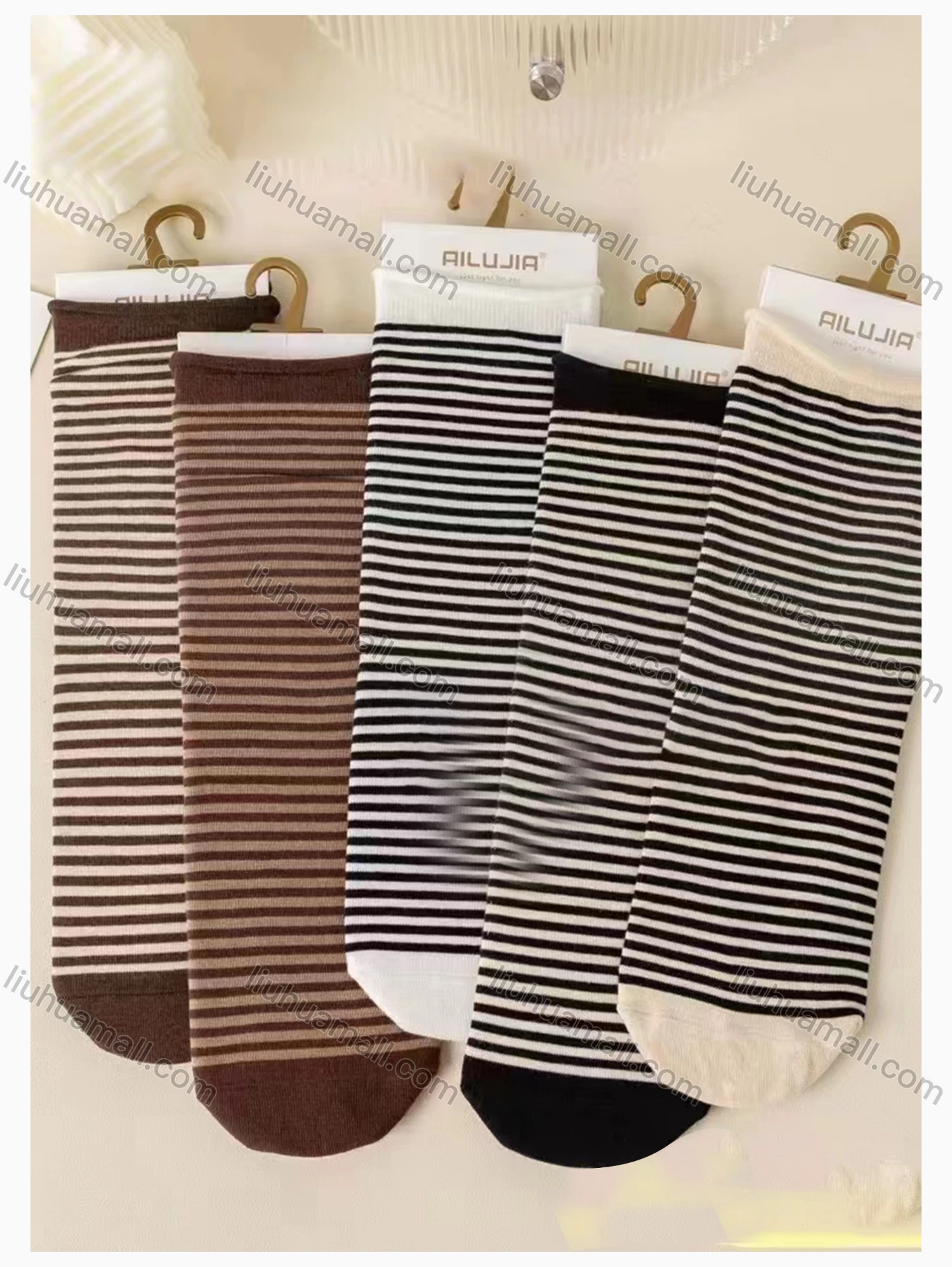 Wholesale Women's Casual Striped Cushioned Stocking Crew Socks - Liuhuamall