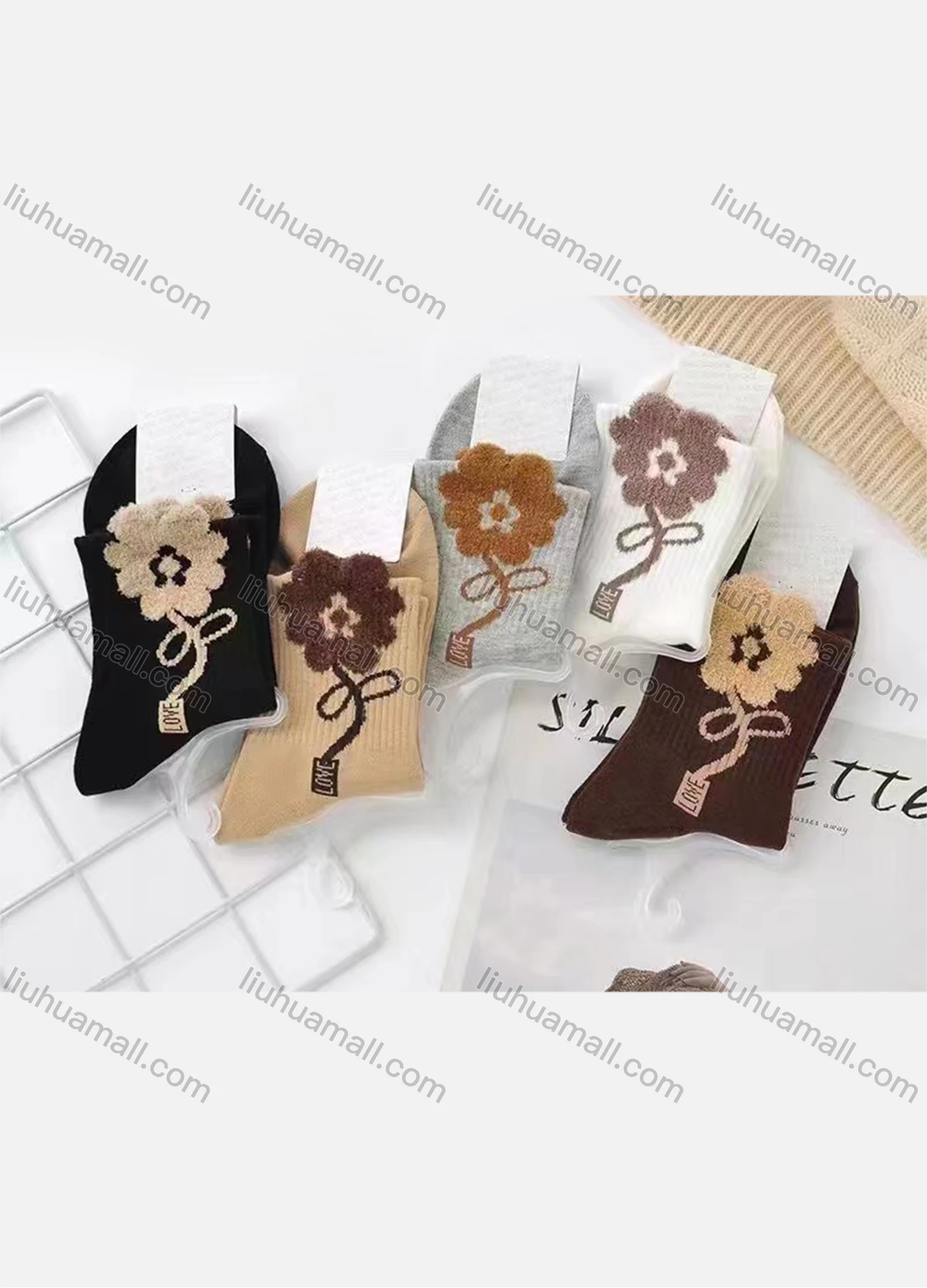 Wholesale Women's Casual Floral Print Cushioned Stocking Medium Crew Socks(Pack Of 10) - Liuhuamall