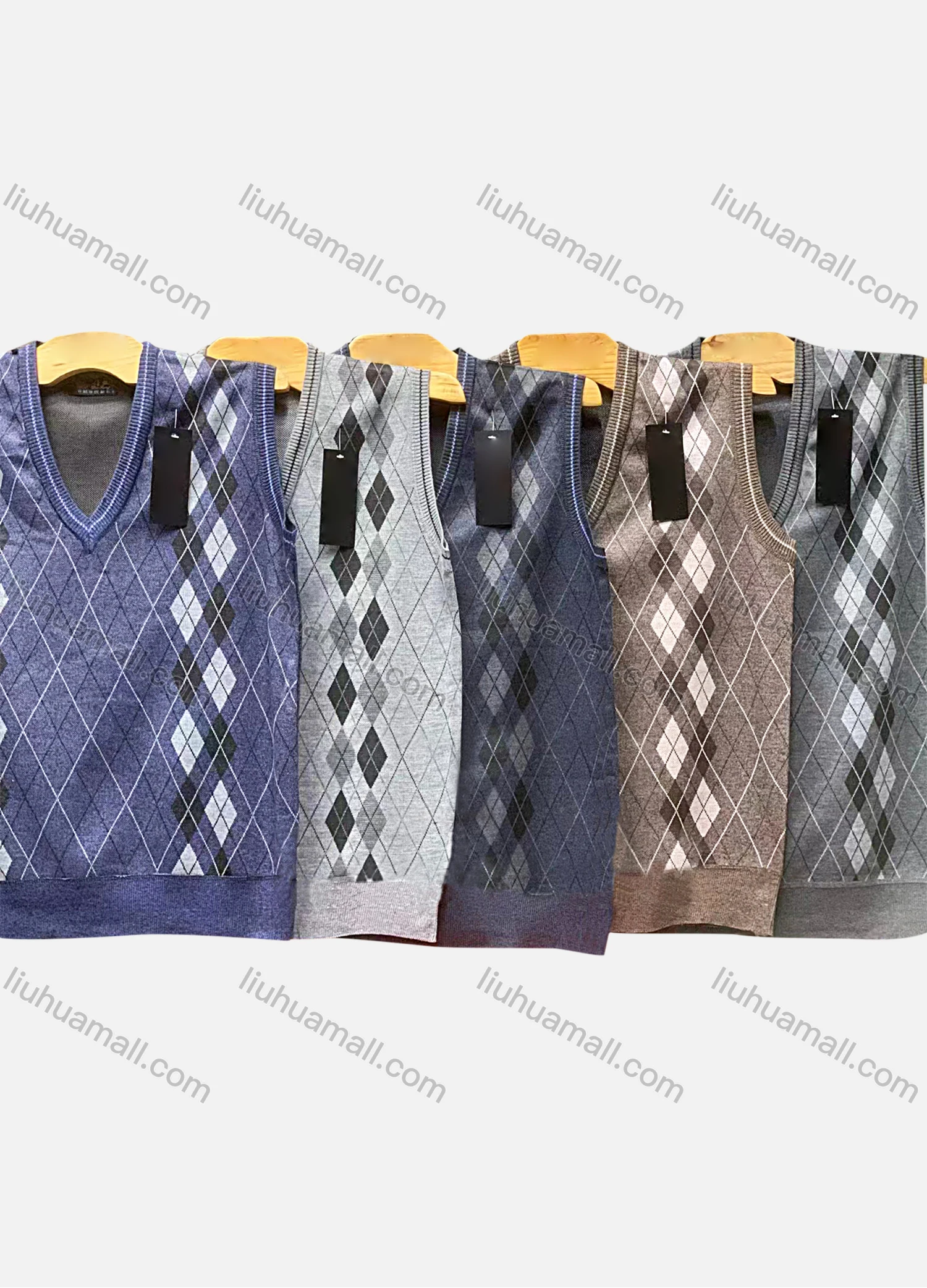 Wholesale Men's Casual Argyle Print V Neck Sweater Vest - Liuhuamall