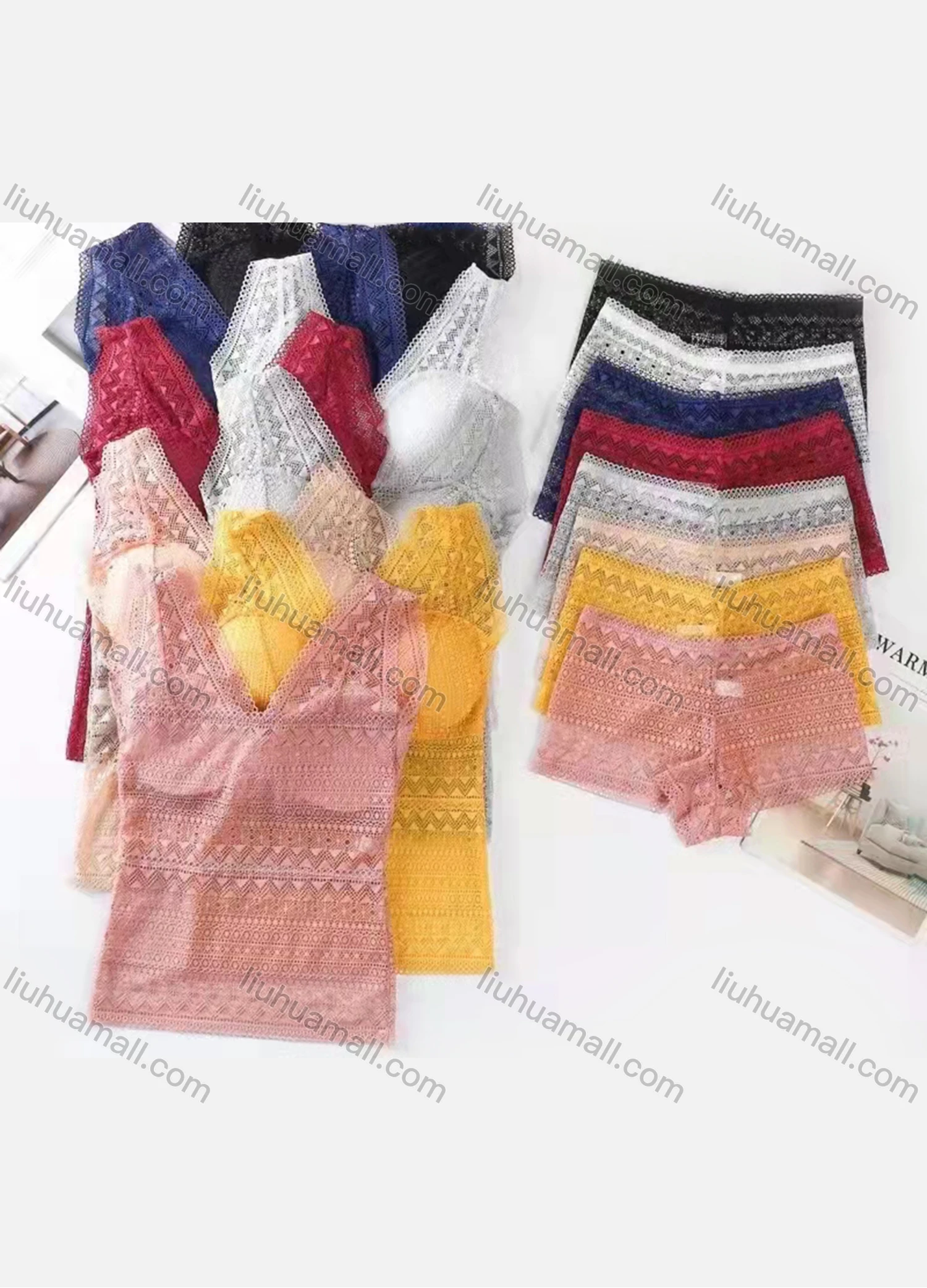 Wholesale Women's Sexy V Neck Plain Hollow Out Lace Camisole - Liuhuamall