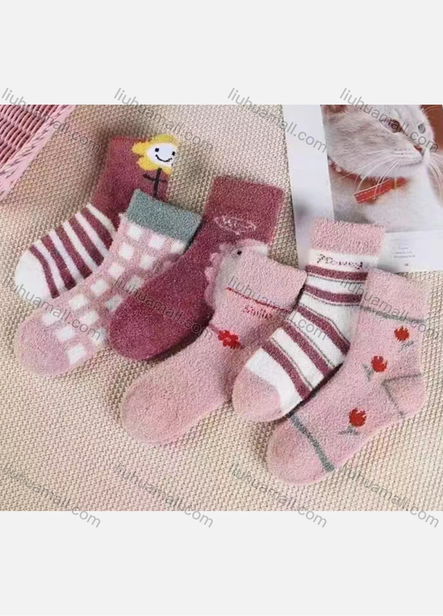 Wholesale Women's Casual Cartoon Print Mid-calf Socks 10 Pairs - Liuhuamall